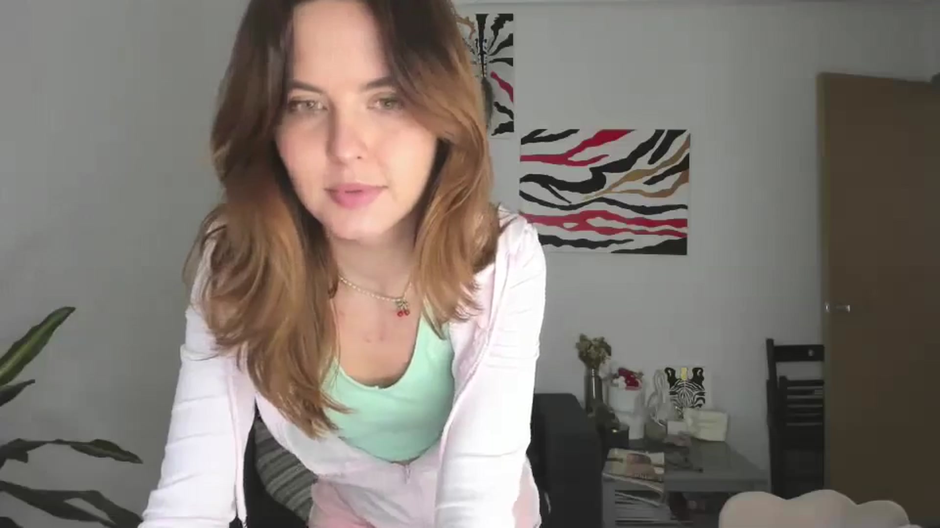 Gallery image thumbnail from AhahaGirl's myfreecams stream on, 05/05/2026, 17:43 image 12 of 20