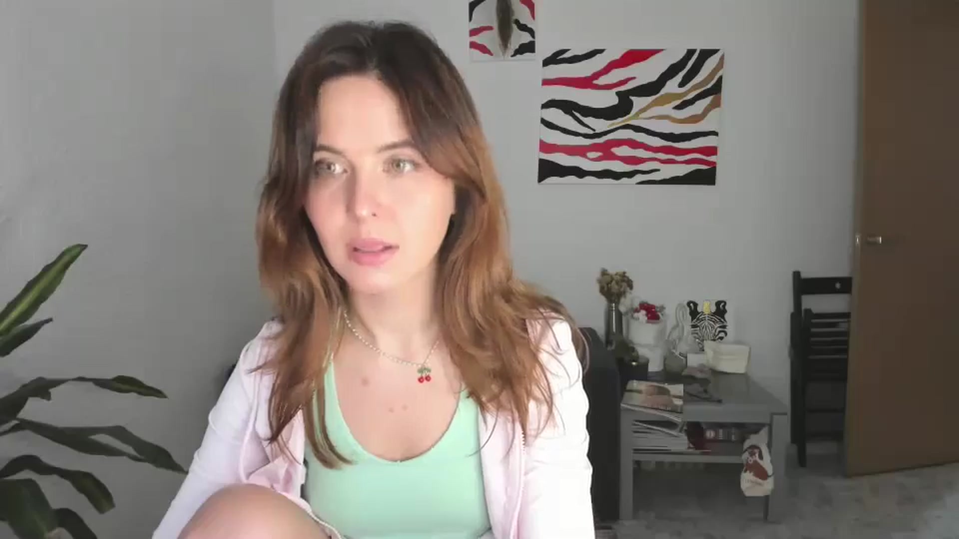 Gallery image thumbnail from AhahaGirl's myfreecams stream on, 05/05/2026, 17:43 image 15 of 20
