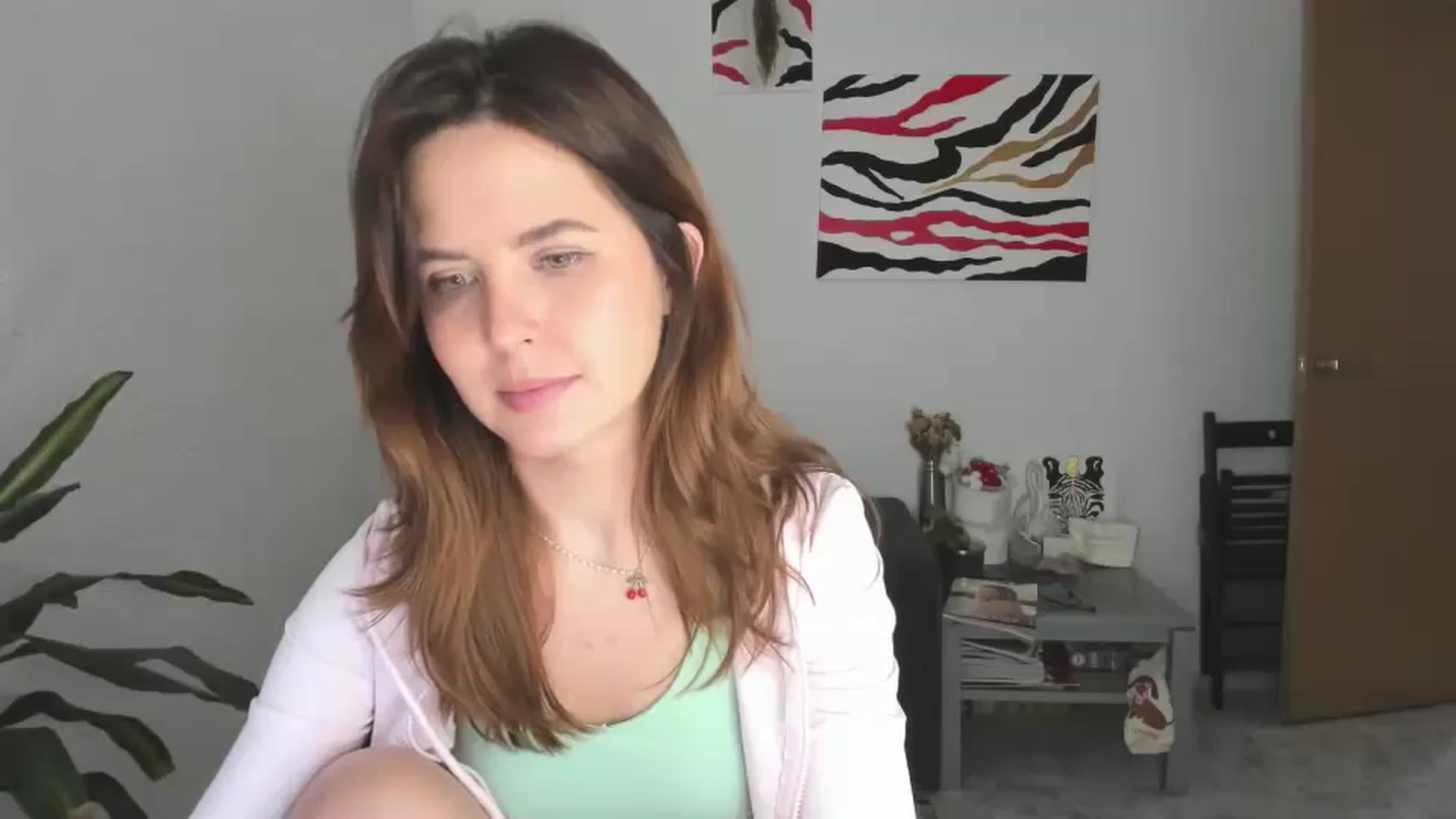 Gallery image thumbnail from AhahaGirl's myfreecams stream on, 05/05/2026, 17:43 image 17 of 20