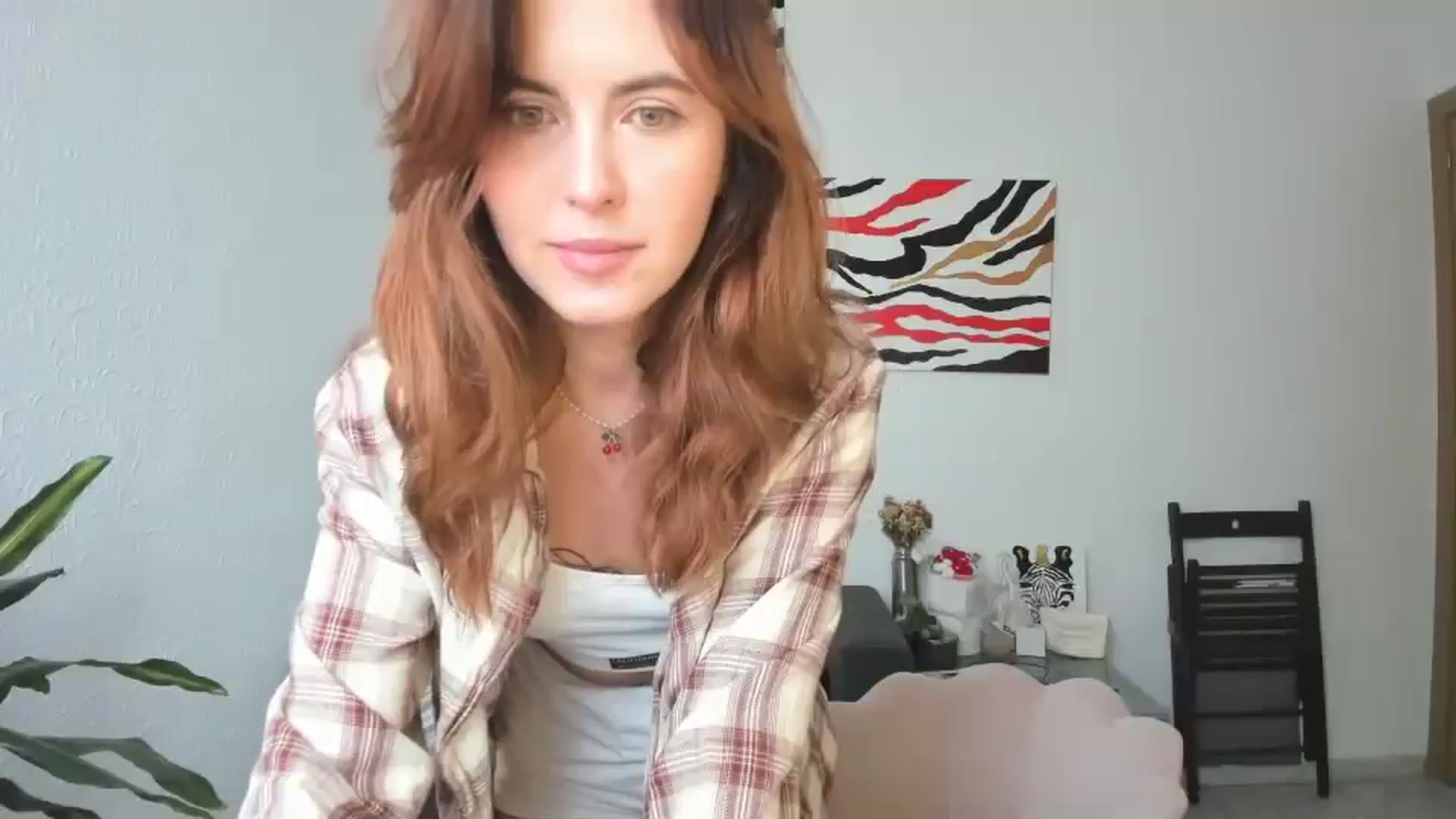Gallery image thumbnail from AhahaGirl's myfreecams stream on, 05/06/2026, 13:11 image 5 of 20