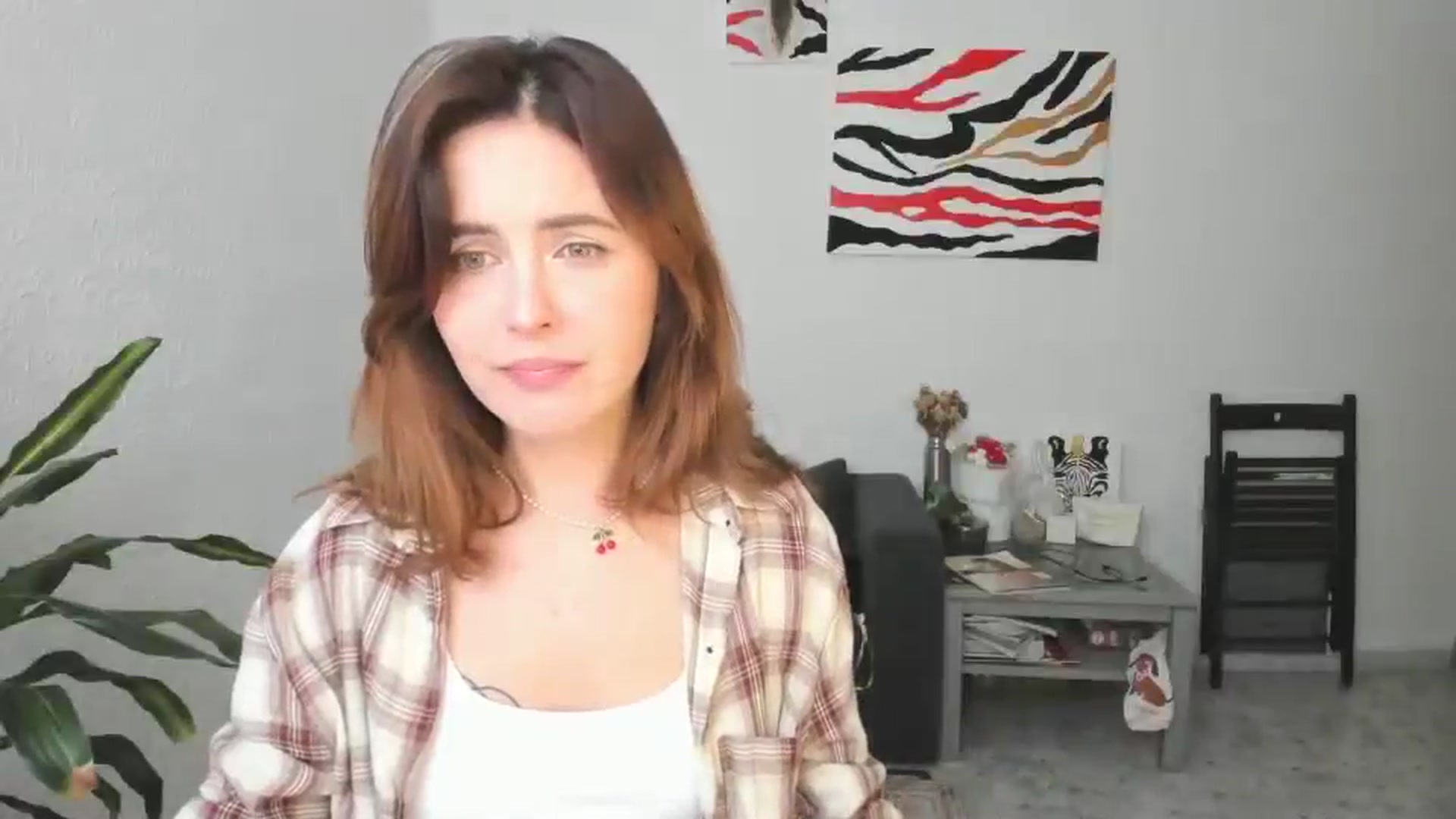 Gallery image thumbnail from AhahaGirl's myfreecams stream on, 05/06/2026, 13:11 image 18 of 20