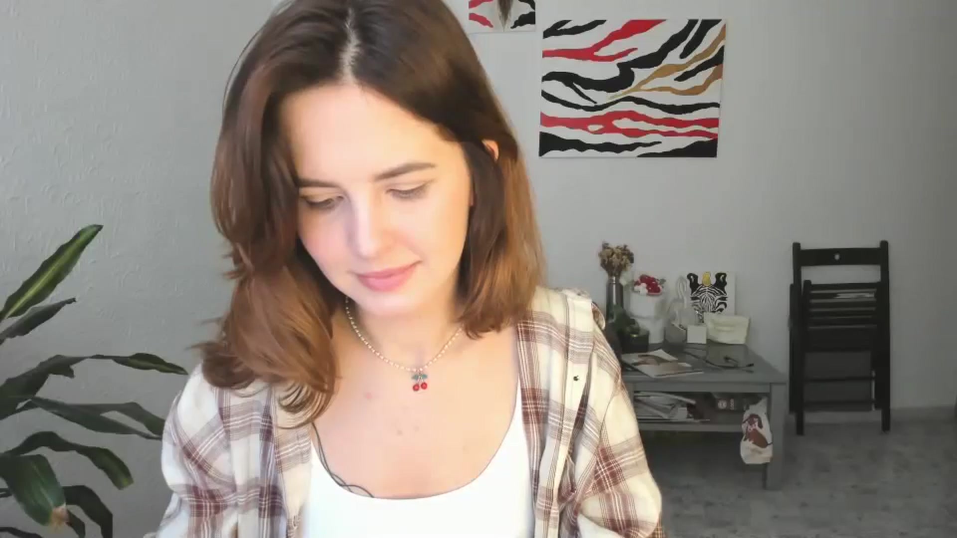 Gallery image thumbnail from AhahaGirl's myfreecams stream on, 05/06/2026, 13:41 image 4 of 20