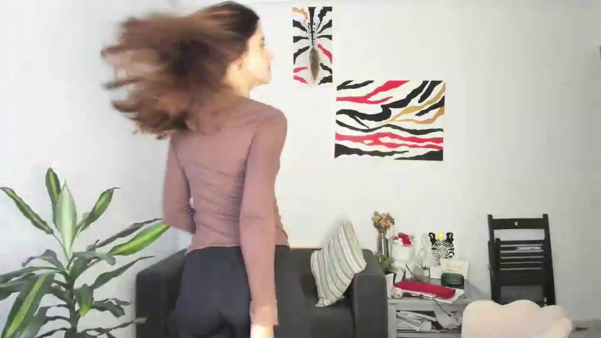 Gallery image thumbnail from AhahaGirl's myfreecams stream on, 05/11/2026, 16:42 image 8 of 20