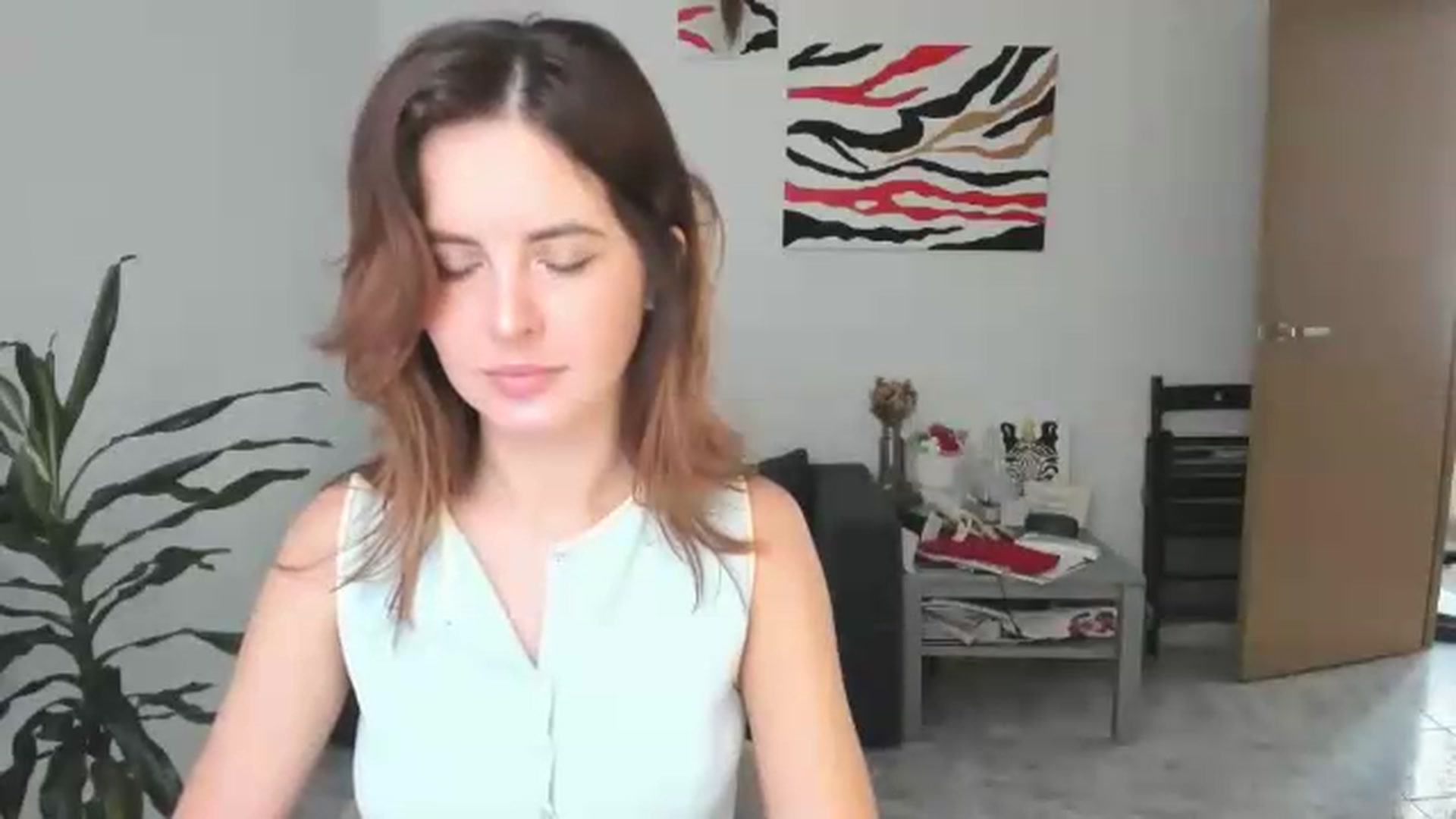 Gallery image thumbnail from AhahaGirl's myfreecams stream on, 05/21/2026, 17:08 image 11 of 20