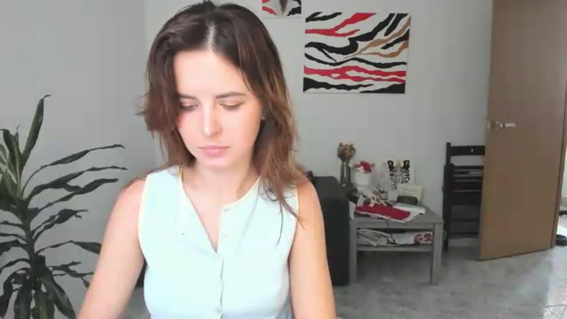 Gallery image thumbnail from AhahaGirl's myfreecams stream on, 05/21/2026, 17:08 image 6 of 20
