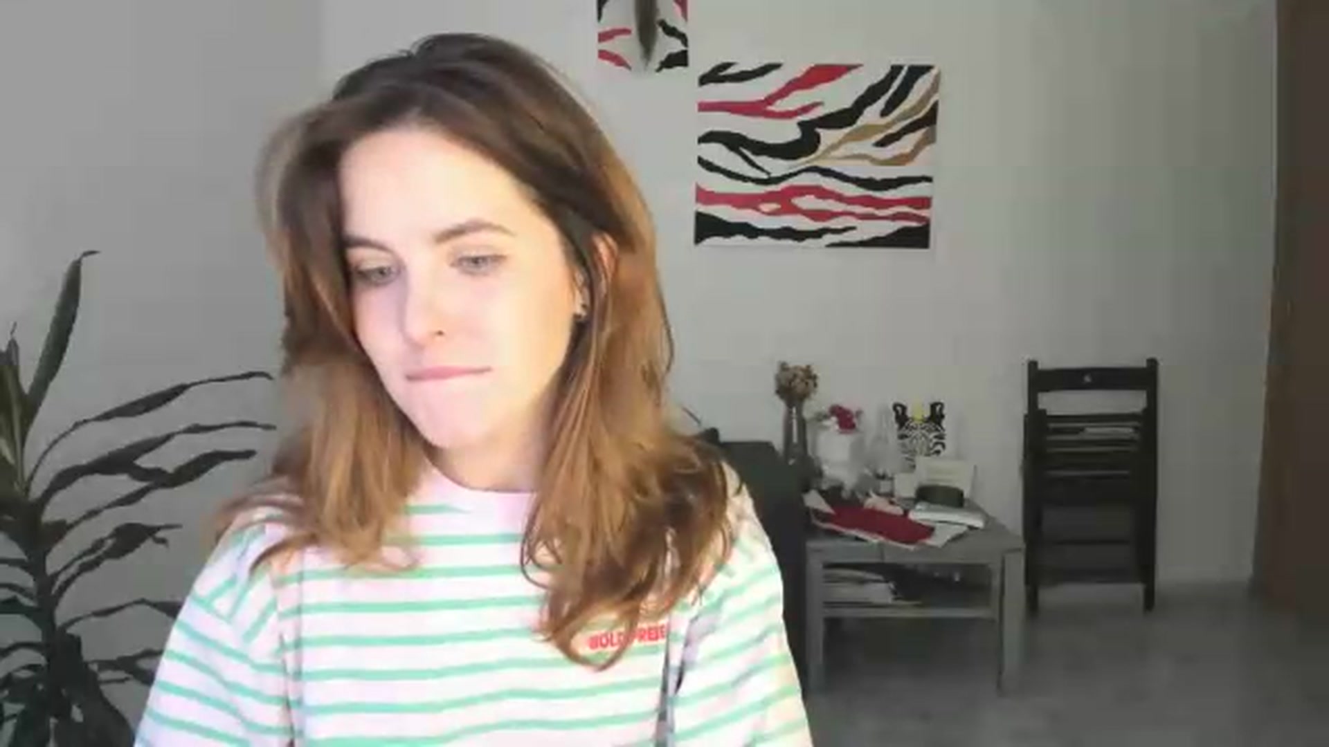 Gallery image thumbnail from AhahaGirl's myfreecams stream on, 05/22/2026, 17:22 image 13 of 20
