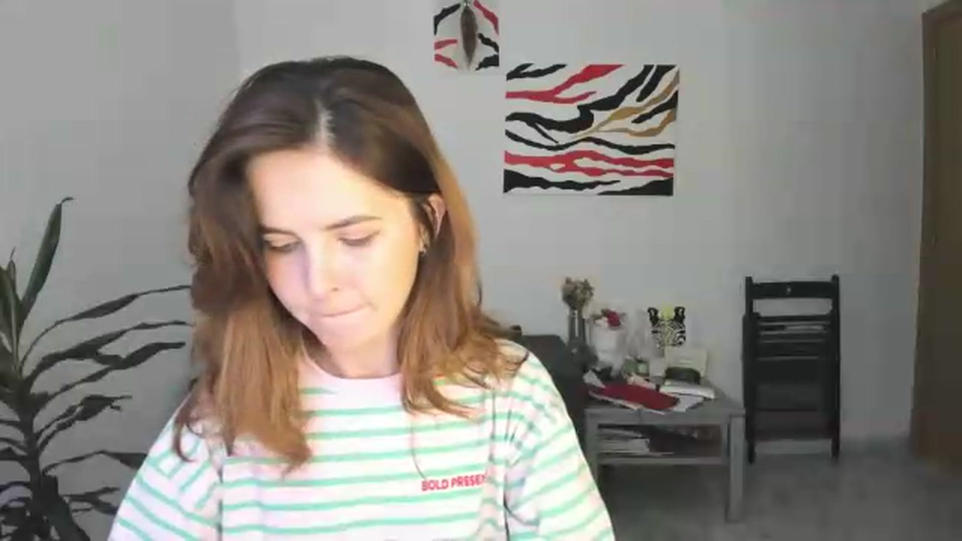 Gallery image thumbnail from AhahaGirl's myfreecams stream on, 05/22/2026, 17:22 image 5 of 20