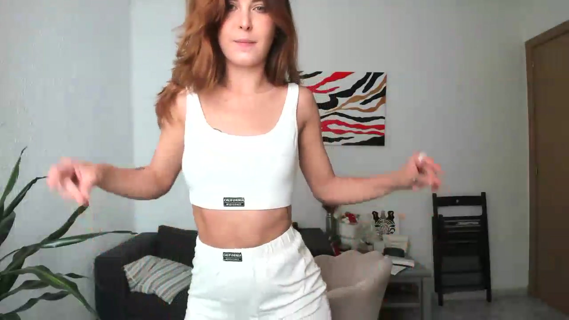 Gallery image thumbnail from AhahaGirl's myfreecams stream on, 05/25/2026, 13:10 image 5 of 20