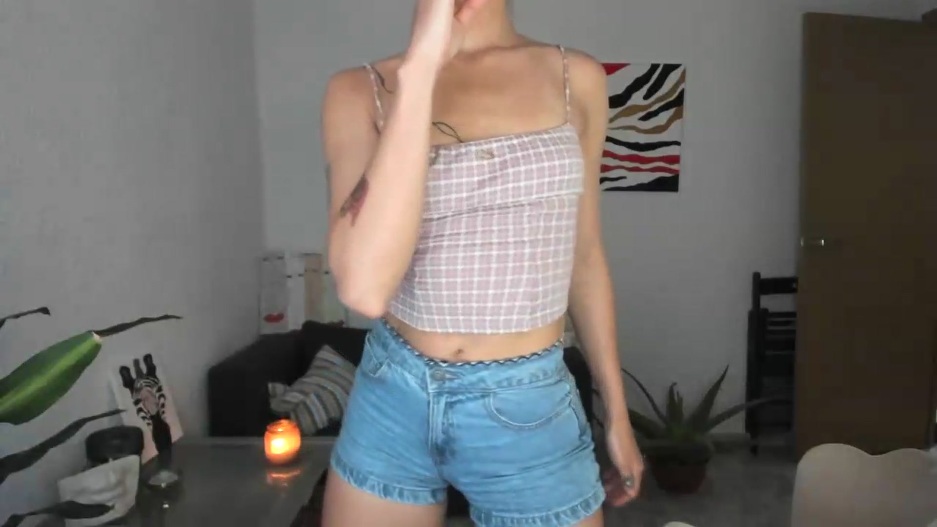 Gallery image thumbnail from AhahaGirl's myfreecams stream on, 06/02/2026, 18:53 image 17 of 20
