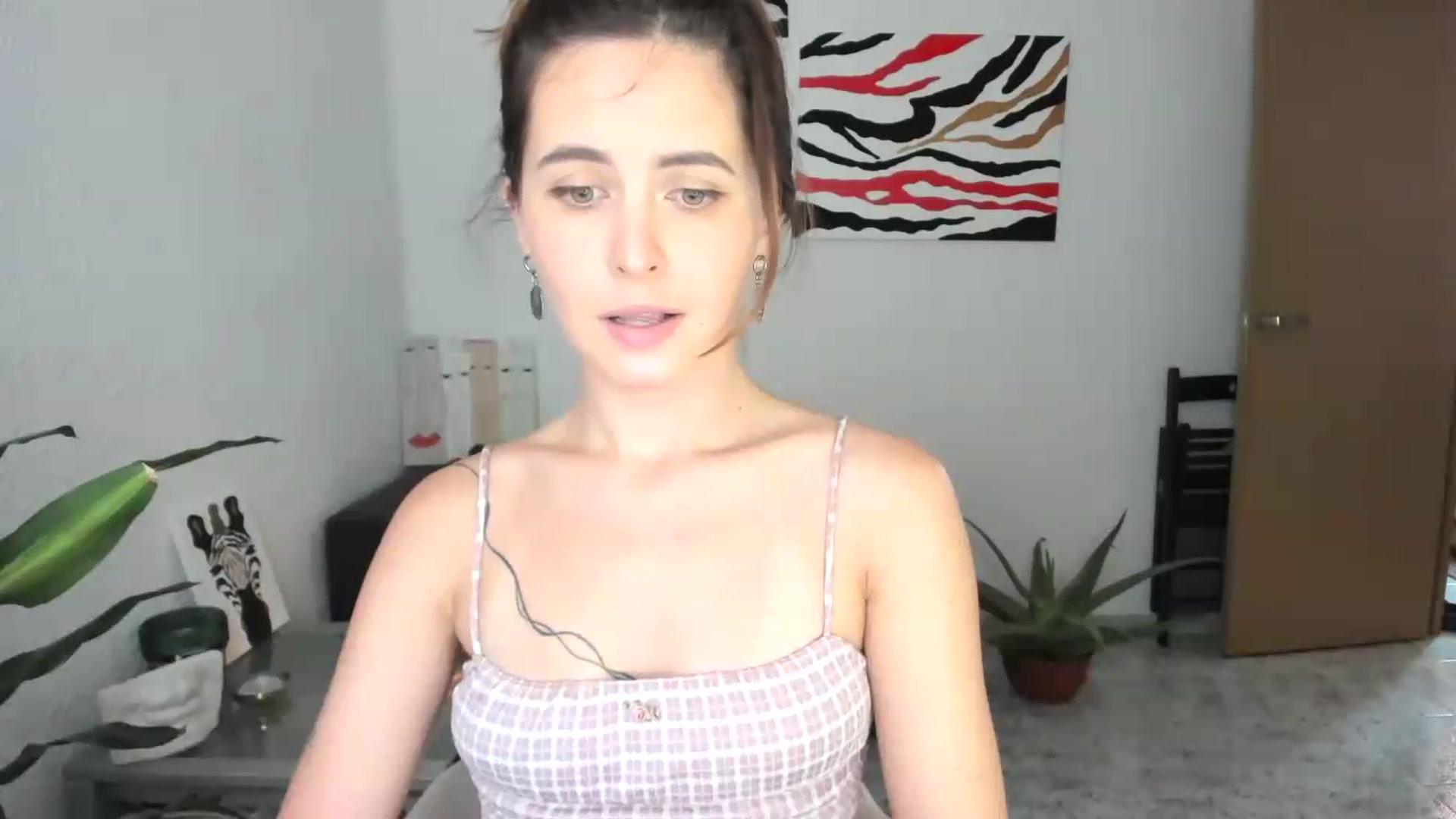 Gallery image thumbnail from AhahaGirl's myfreecams stream on, 06/02/2026, 18:53 image 10 of 20
