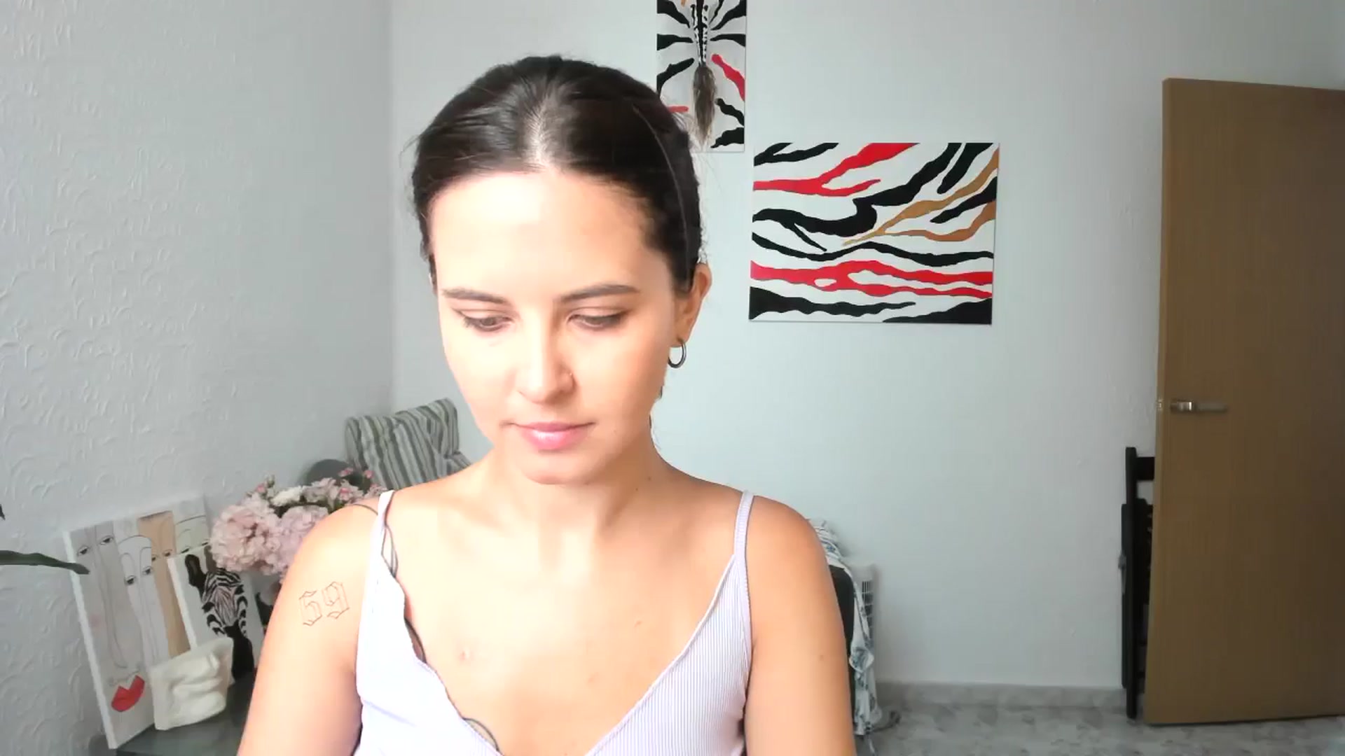 Gallery image thumbnail from AhahaGirl's myfreecams stream on, 07/09/2026, 13:54 image 10 of 20