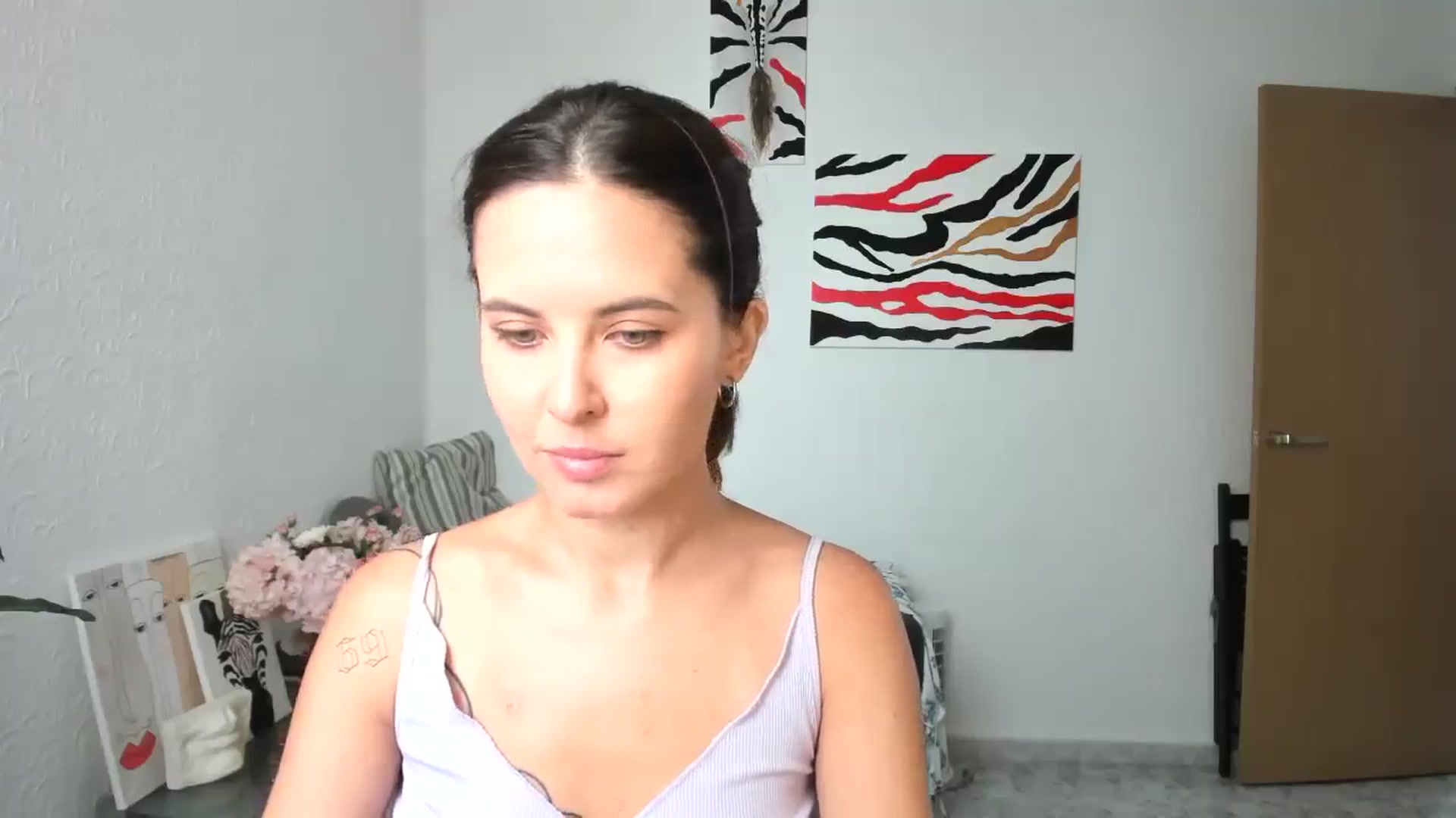 Gallery image thumbnail from AhahaGirl's myfreecams stream on, 07/09/2026, 13:54 image 12 of 20