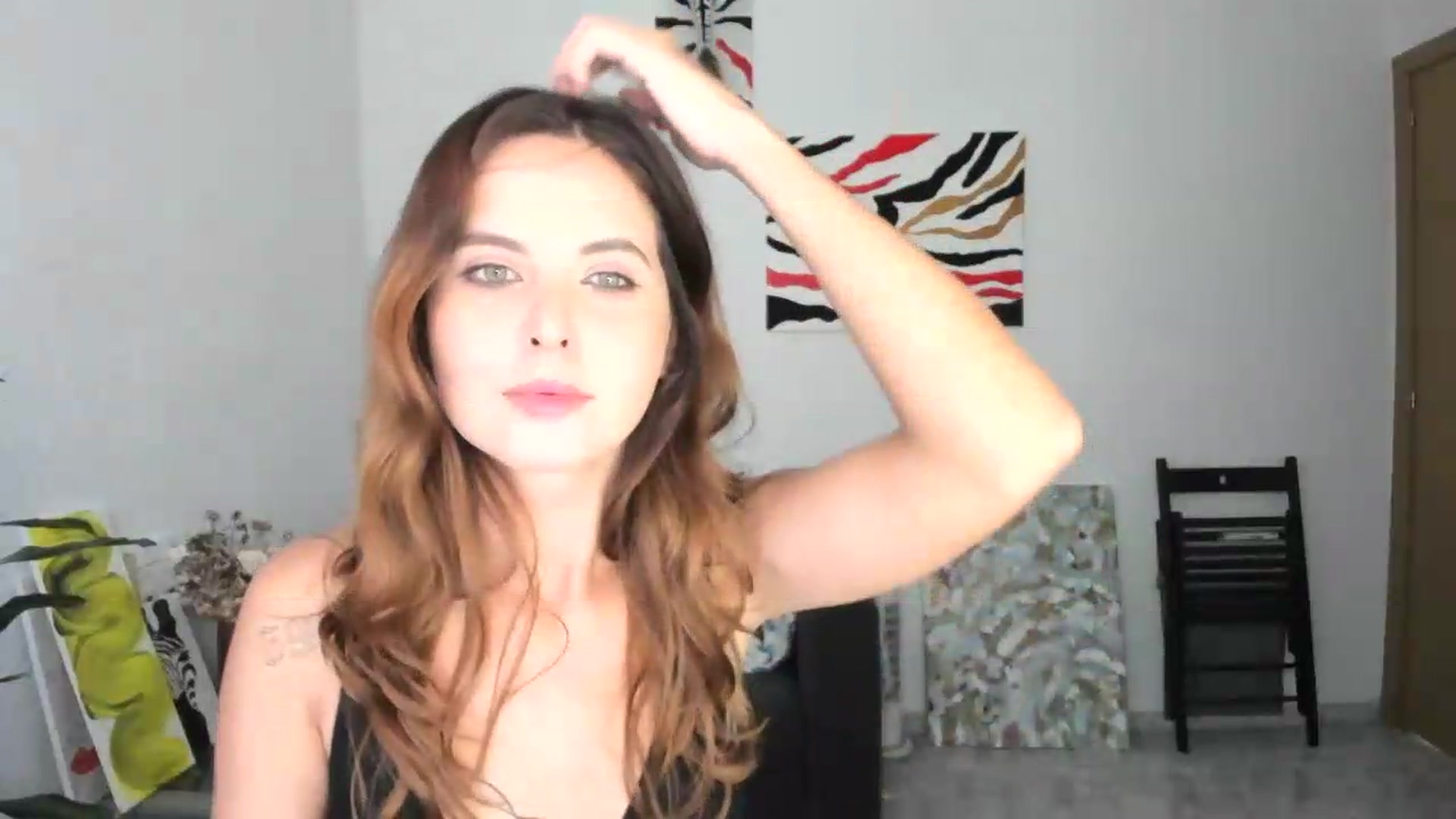Gallery image thumbnail from AhahaGirl's myfreecams stream on, 07/15/2026, 16:38 image 20 of 20