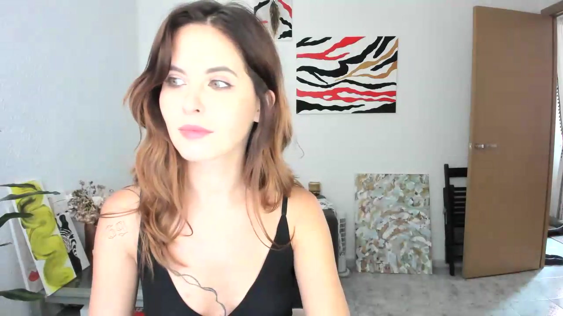 Gallery image thumbnail from AhahaGirl's myfreecams stream on, 07/15/2026, 17:19 image 17 of 20