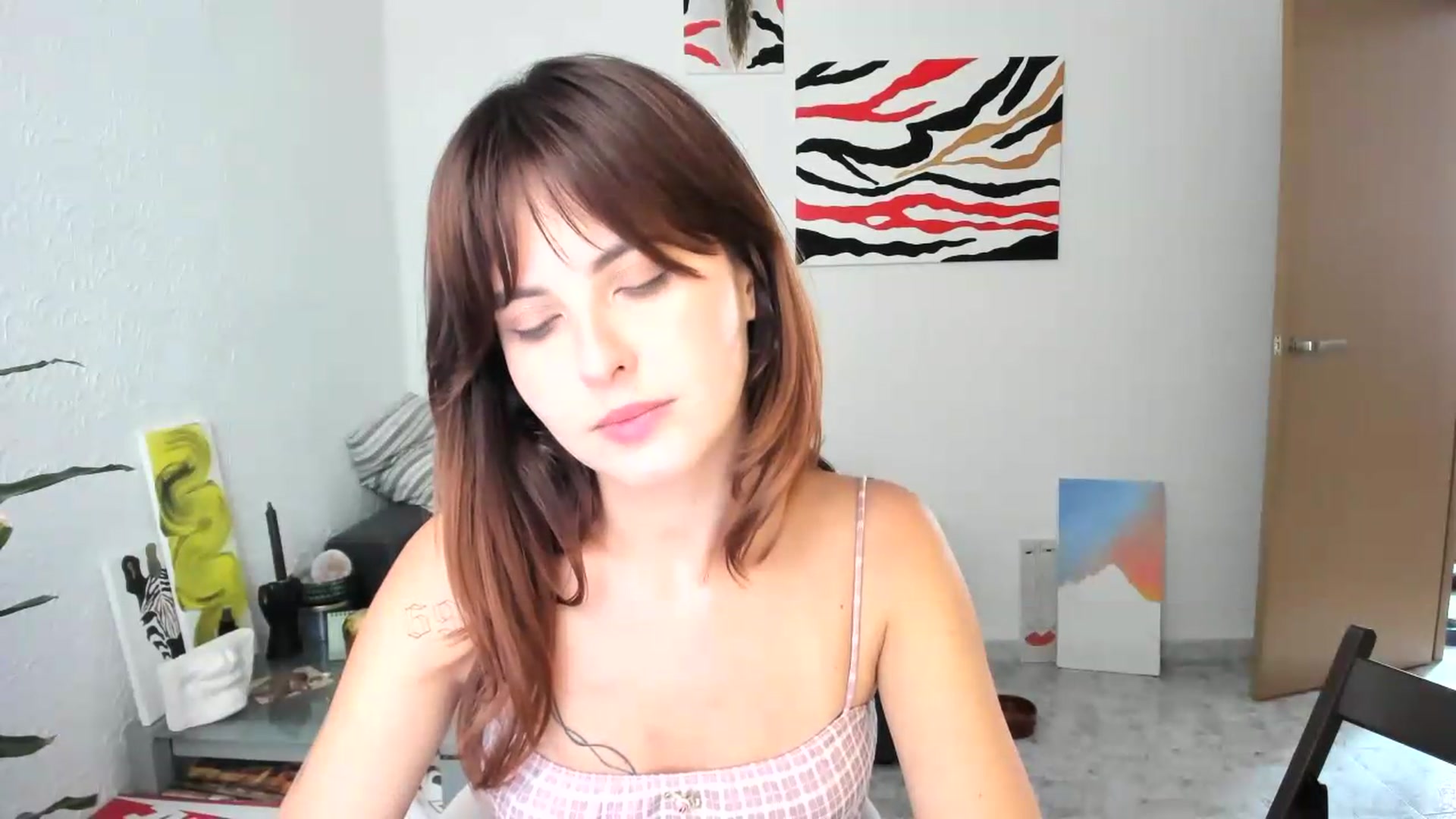 Gallery image thumbnail from AhahaGirl's myfreecams stream on, 07/20/2026, 16:22 image 10 of 20