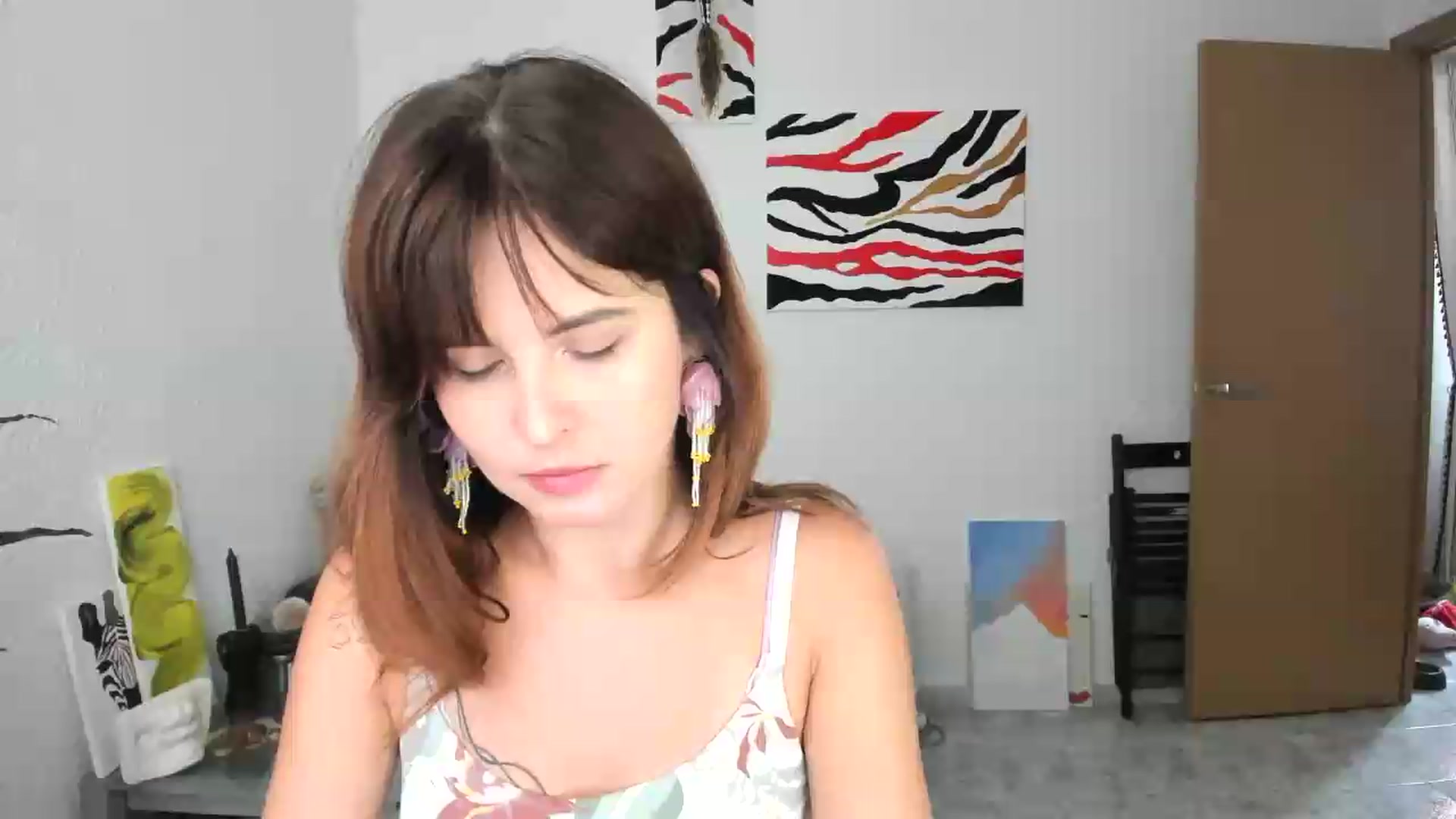 Gallery image thumbnail from AhahaGirl's myfreecams stream on, 07/22/2026, 14:47 image 4 of 20
