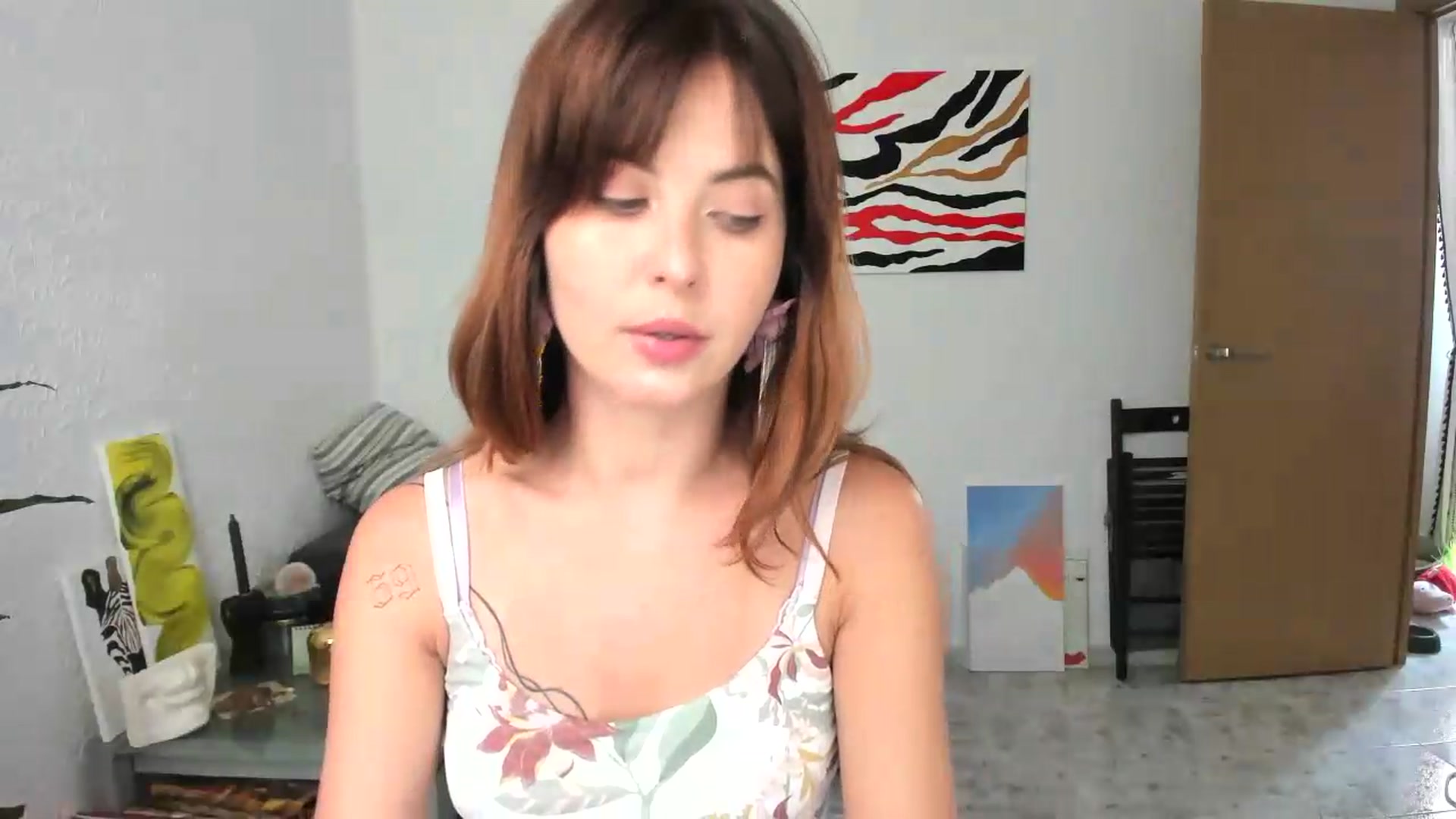 Gallery image thumbnail from AhahaGirl's myfreecams stream on, 07/22/2026, 14:47 image 13 of 20
