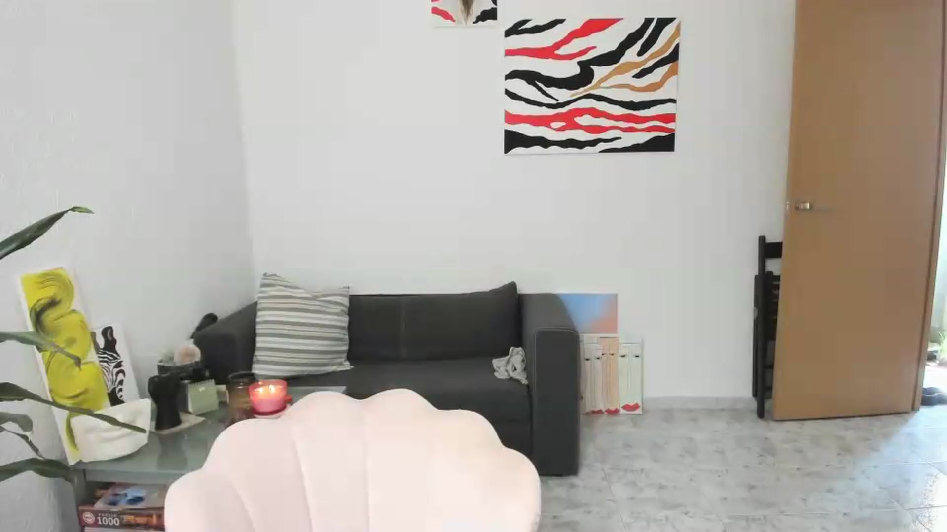 Gallery image thumbnail from AhahaGirl's myfreecams stream on, 07/28/2026, 15:39 image 8 of 20