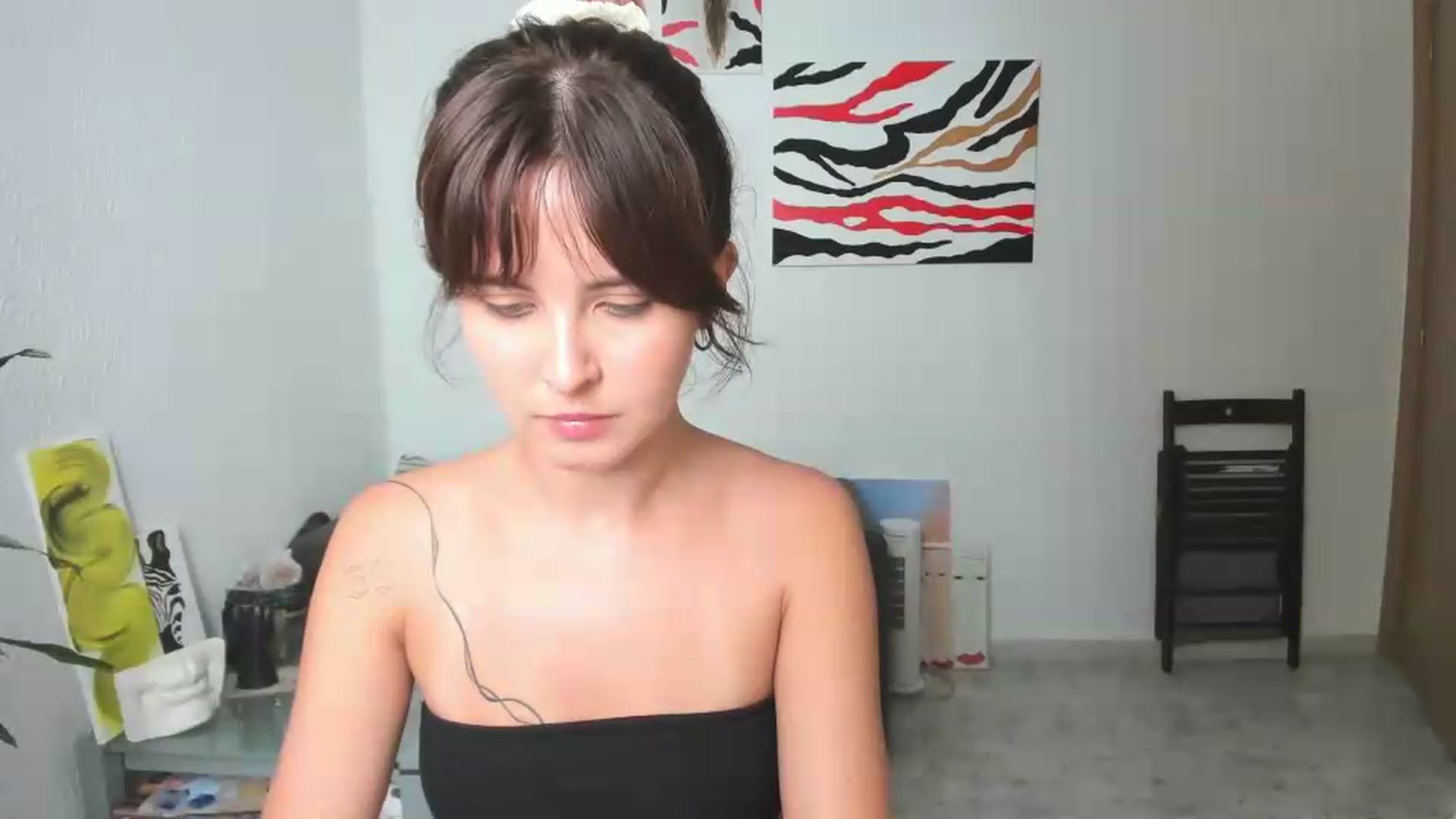 Gallery image thumbnail from AhahaGirl's myfreecams stream on, 07/31/2026, 12:50 image 9 of 20