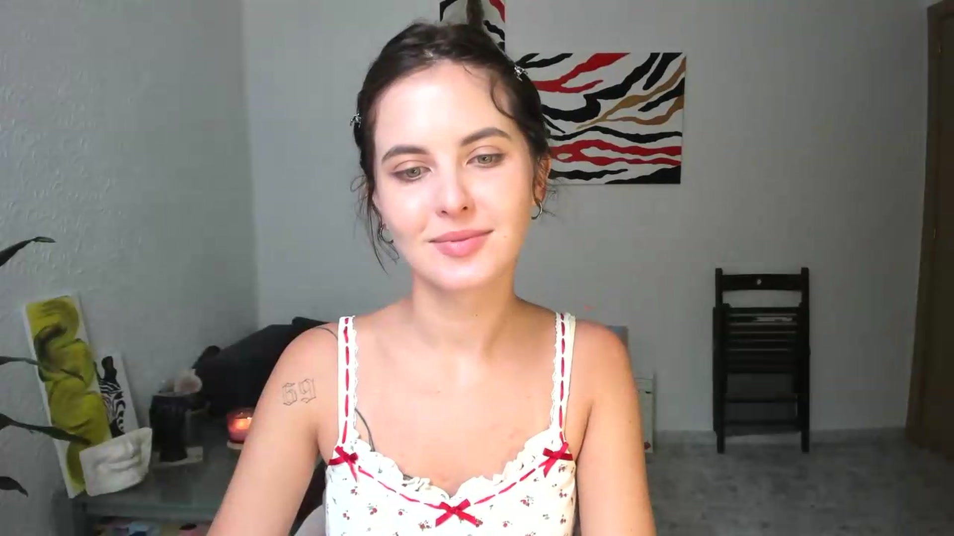 Gallery image thumbnail from AhahaGirl's myfreecams stream on, 08/04/2026, 15:37 image 3 of 20