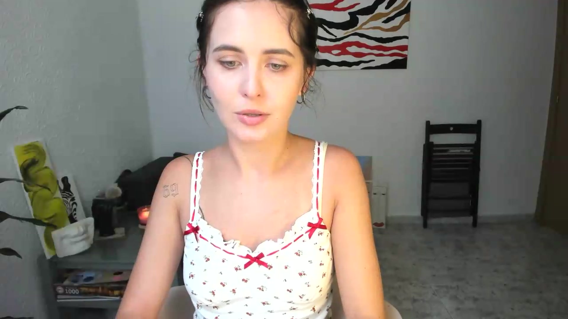 Gallery image thumbnail from AhahaGirl's myfreecams stream on, 08/04/2026, 15:37 image 5 of 20