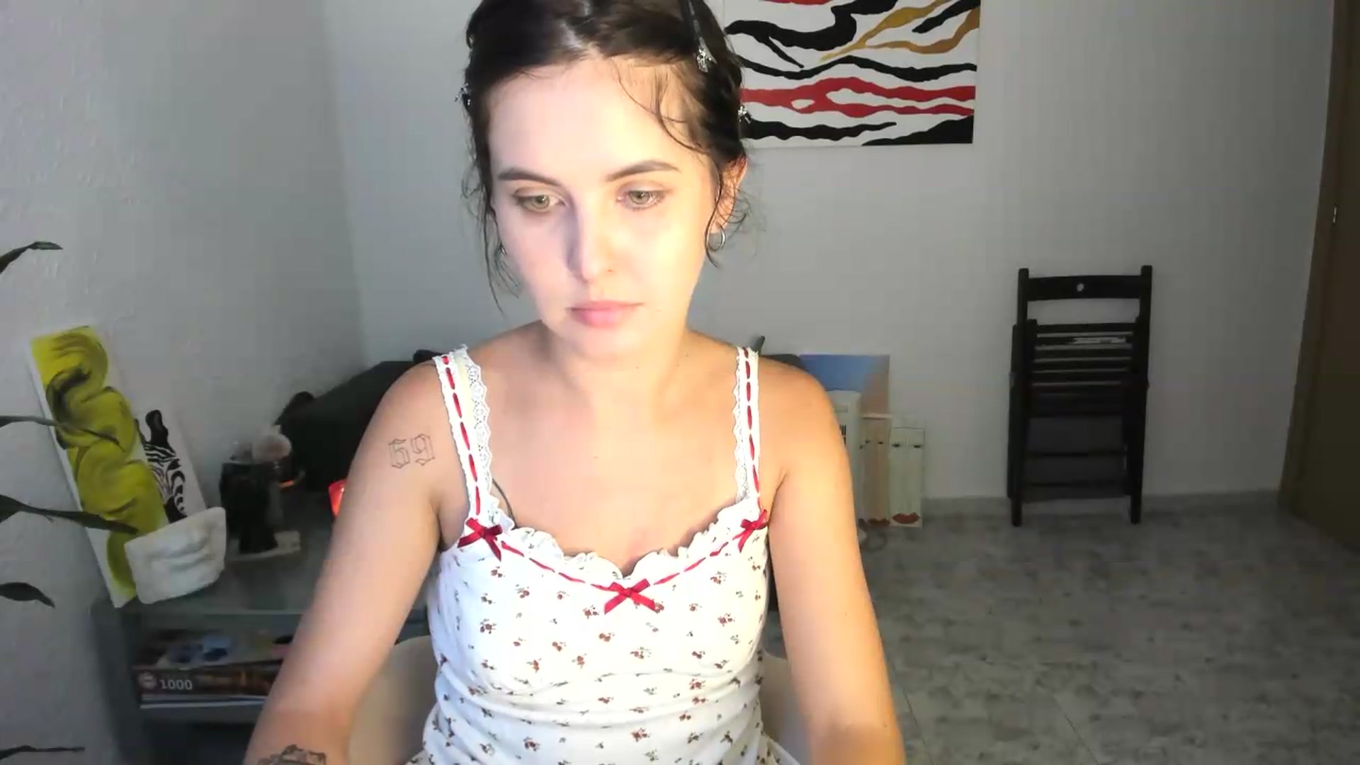 Gallery image thumbnail from AhahaGirl's myfreecams stream on, 08/04/2026, 17:35 image 14 of 20