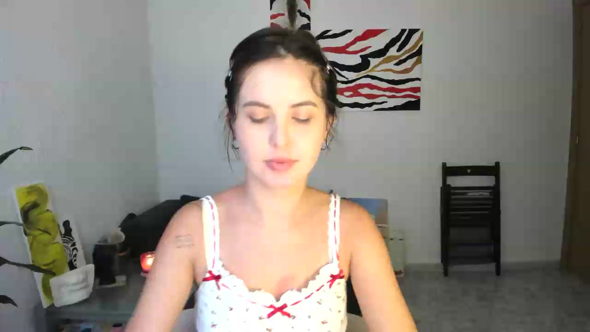 Gallery image thumbnail from AhahaGirl's myfreecams stream on, 08/04/2026, 17:35 image 1 of 20