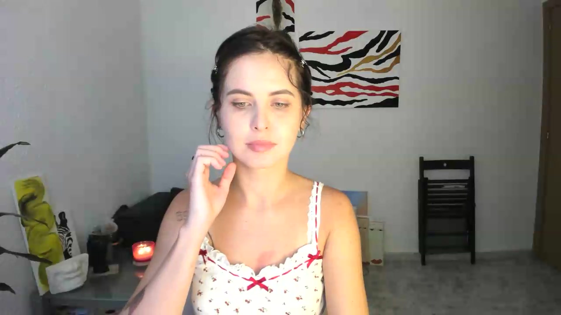 Gallery image thumbnail from AhahaGirl's myfreecams stream on, 08/04/2026, 17:35 image 3 of 20