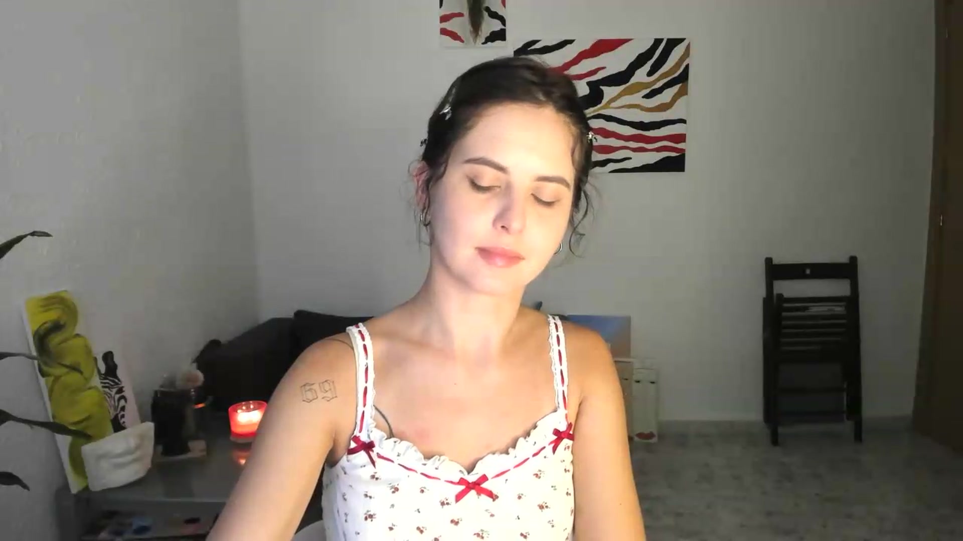Gallery image thumbnail from AhahaGirl's myfreecams stream on, 08/04/2026, 18:17 image 7 of 20