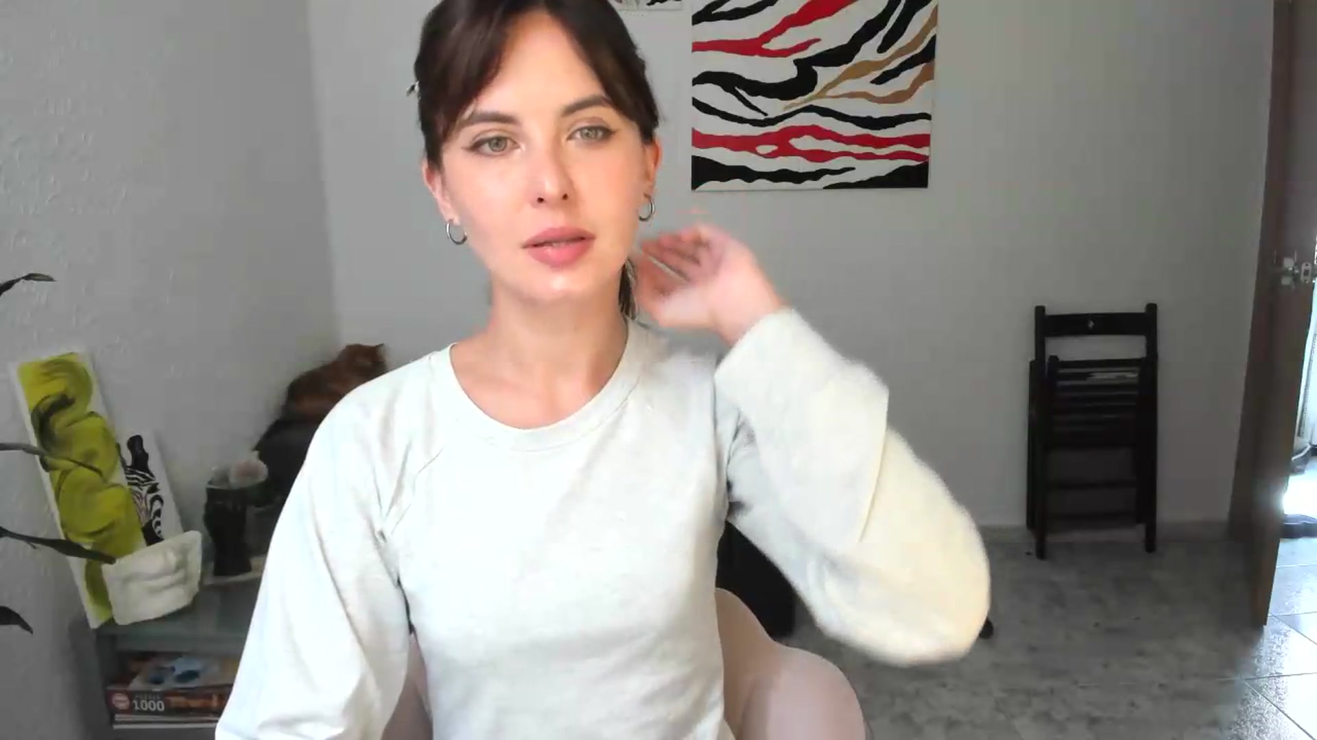 Gallery image thumbnail from AhahaGirl's myfreecams stream on, 08/05/2026, 15:02 image 16 of 20