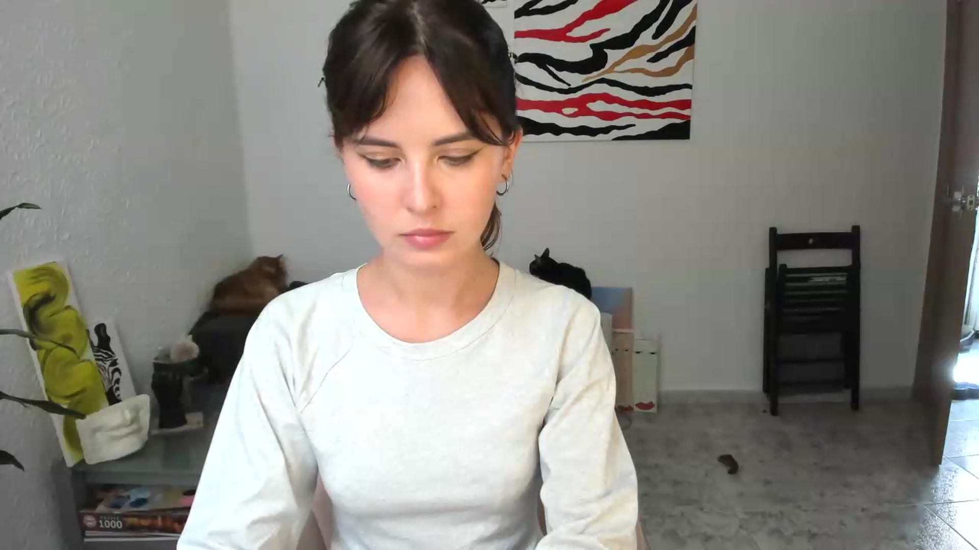 Gallery image thumbnail from AhahaGirl's myfreecams stream on, 08/05/2026, 15:02 image 17 of 20