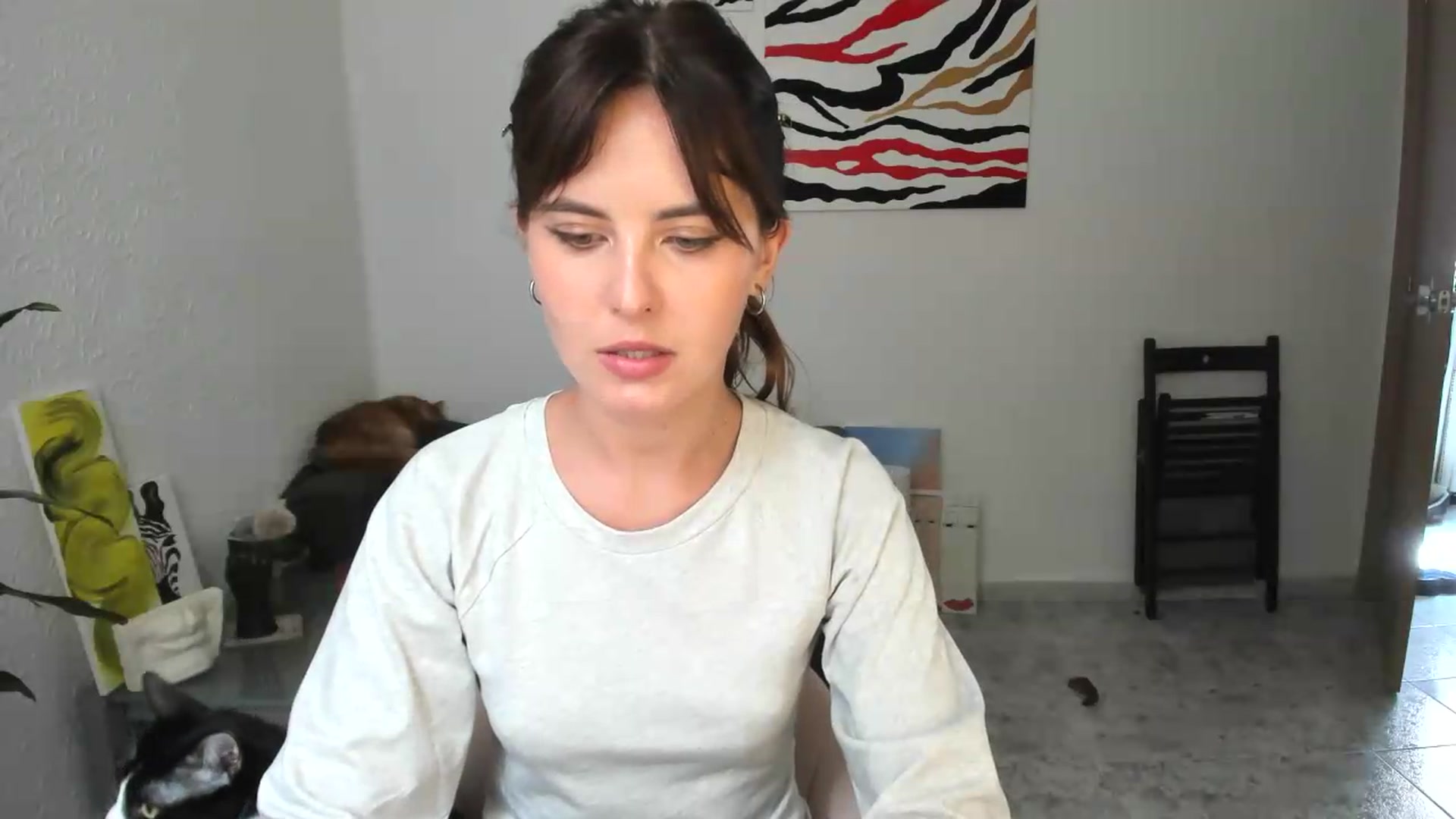 Gallery image thumbnail from AhahaGirl's myfreecams stream on, 08/05/2026, 15:02 image 18 of 20