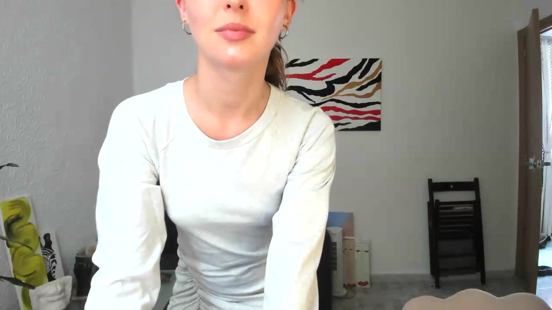 Gallery image thumbnail from AhahaGirl's myfreecams stream on, 08/05/2026, 15:02 image 5 of 20