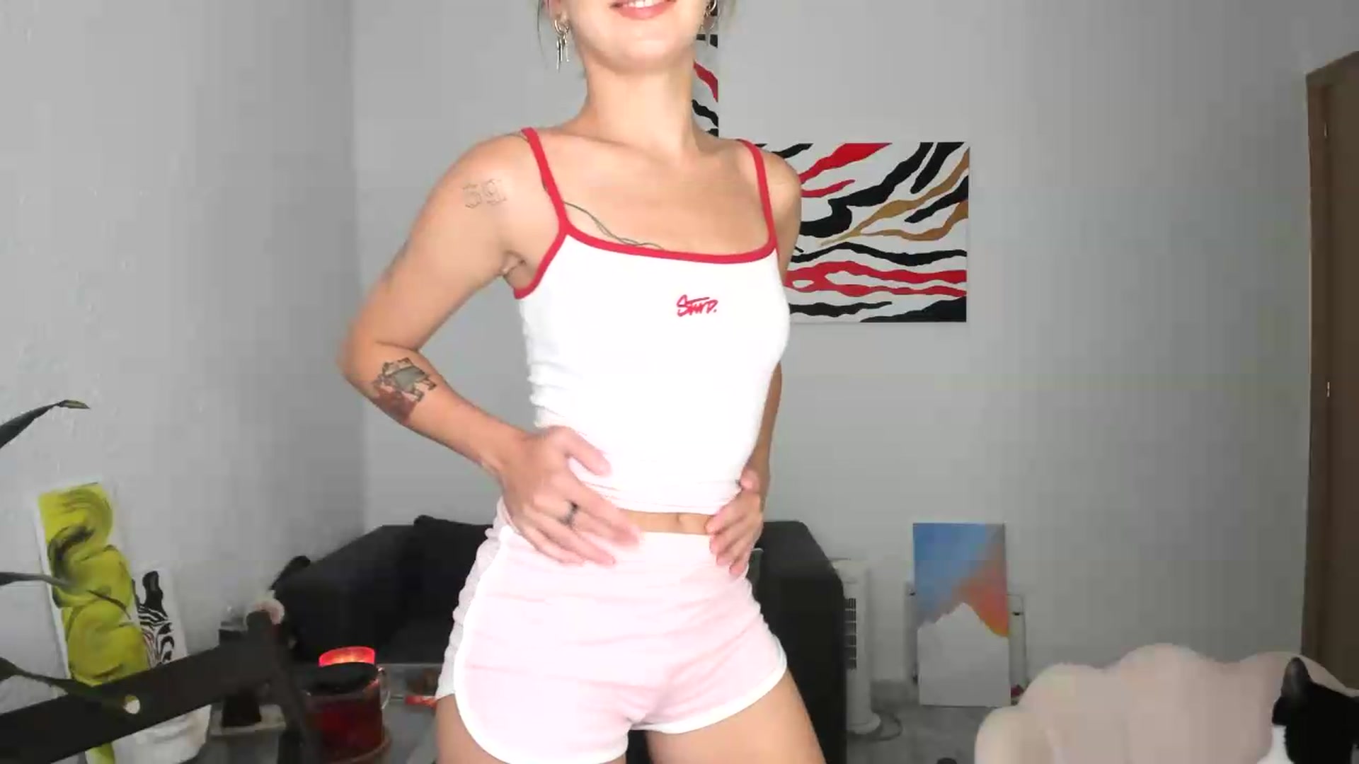 Gallery image thumbnail from AhahaGirl's myfreecams stream on, 08/06/2026, 15:52 image 12 of 20