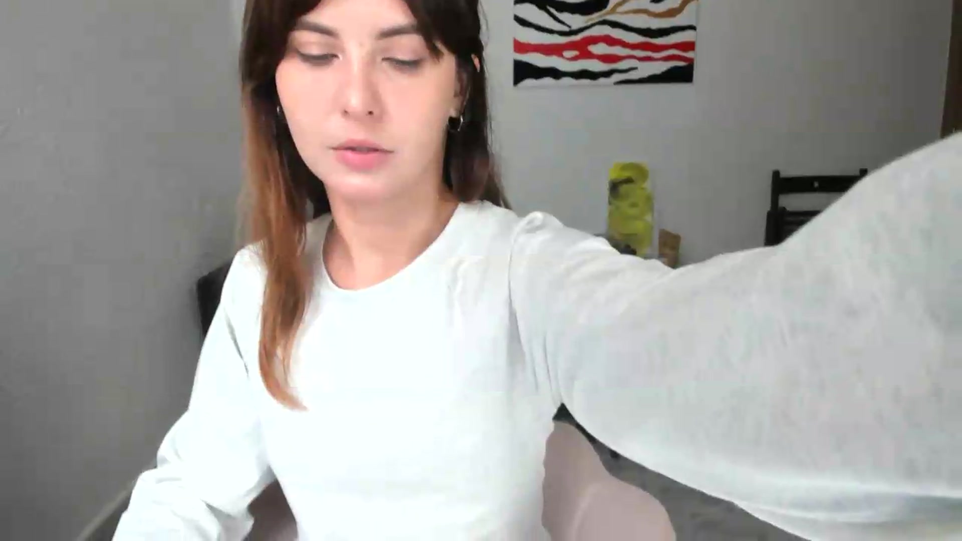 Gallery image thumbnail from AhahaGirl's myfreecams stream on, 08/14/2026, 13:49 image 17 of 20