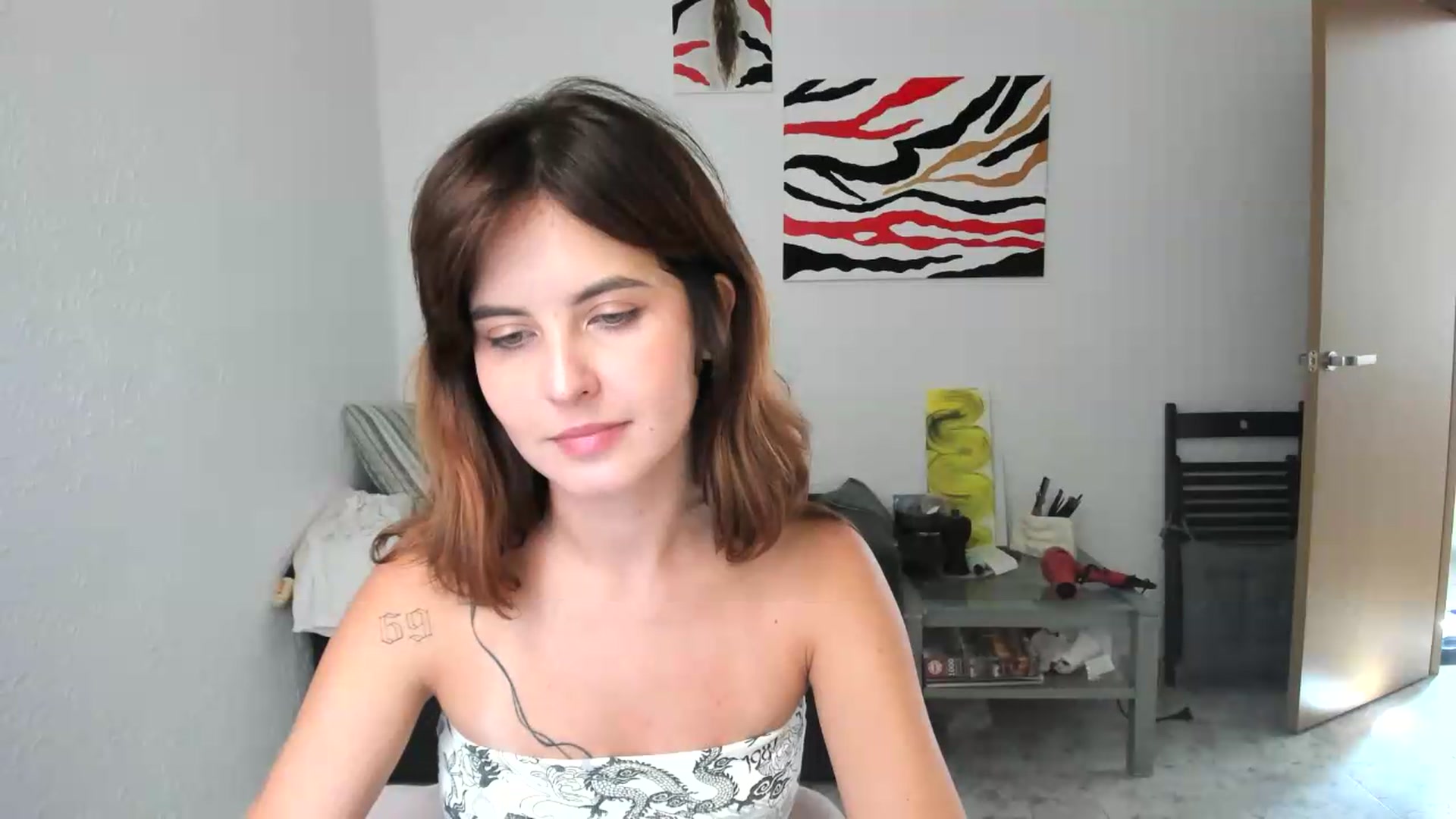 Gallery image thumbnail from AhahaGirl's myfreecams stream on, 08/17/2026, 15:43 image 8 of 20
