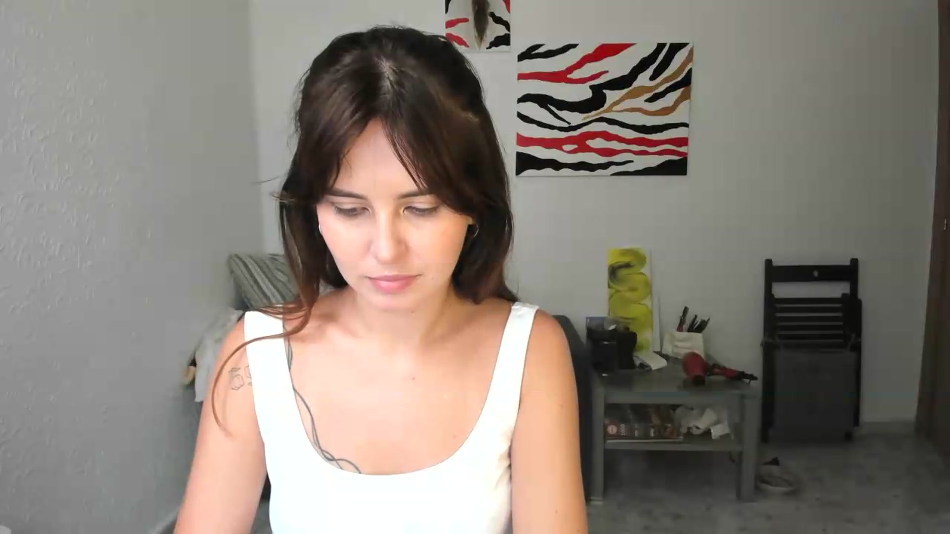 Gallery image thumbnail from AhahaGirl's myfreecams stream on, 08/18/2026, 15:25 image 11 of 20