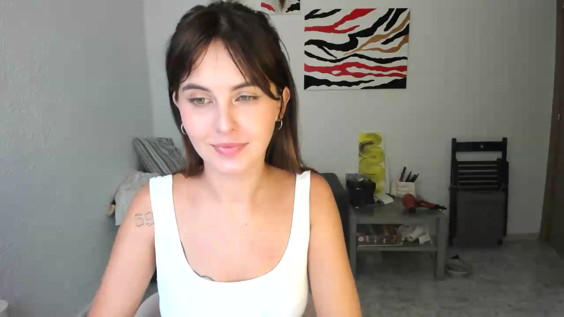 Gallery image thumbnail from AhahaGirl's myfreecams stream on, 08/18/2026, 16:13 image 14 of 20