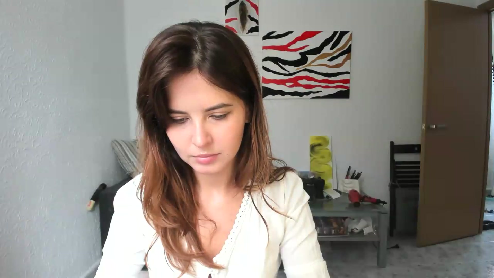 Gallery image thumbnail from AhahaGirl's myfreecams stream on, 08/19/2026, 13:03 image 6 of 20