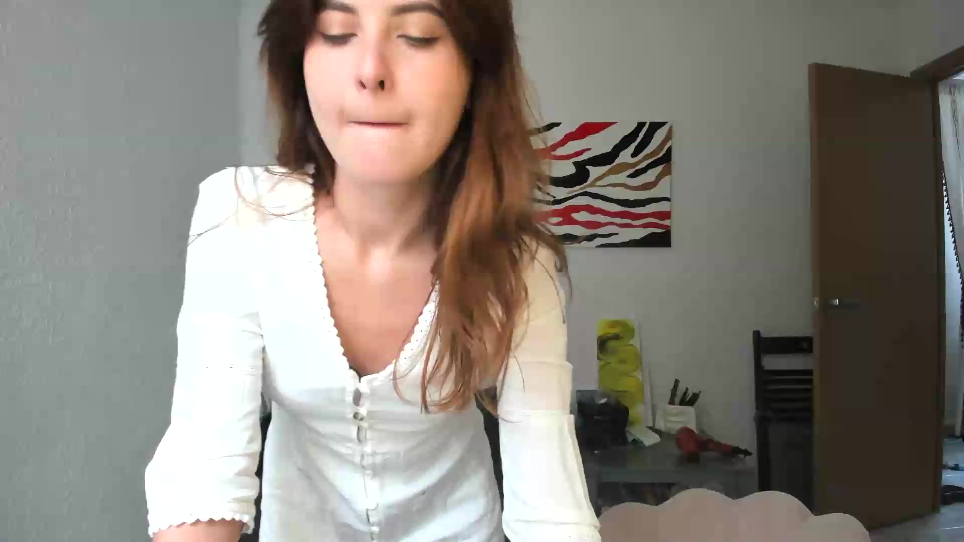 Gallery image thumbnail from AhahaGirl's myfreecams stream on, 08/19/2026, 13:36 image 16 of 20
