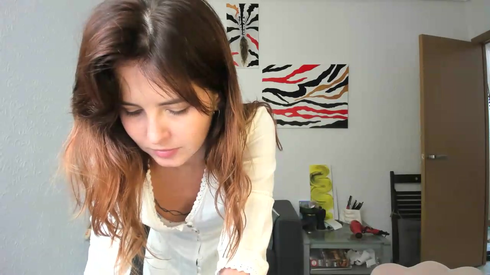 Gallery image thumbnail from AhahaGirl's myfreecams stream on, 08/19/2026, 13:36 image 5 of 20