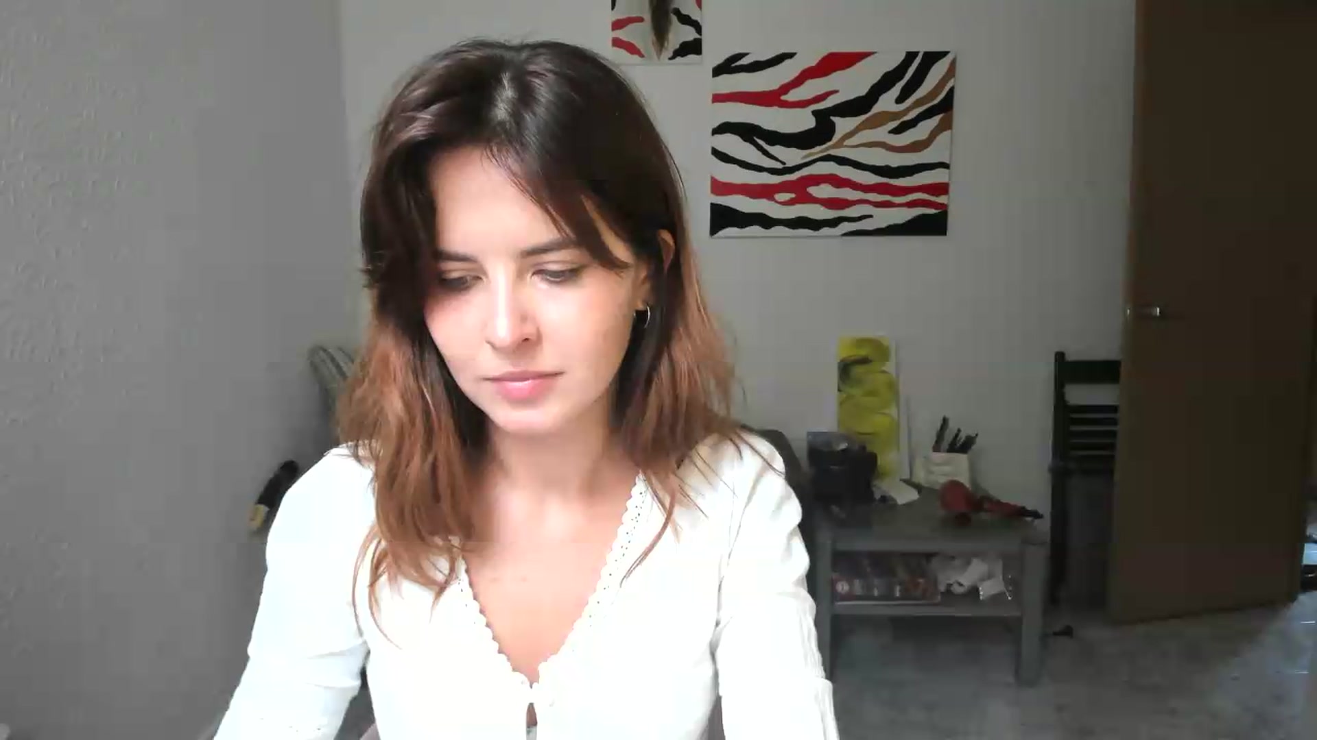 Gallery image thumbnail from AhahaGirl's myfreecams stream on, 08/19/2026, 14:36 image 17 of 20