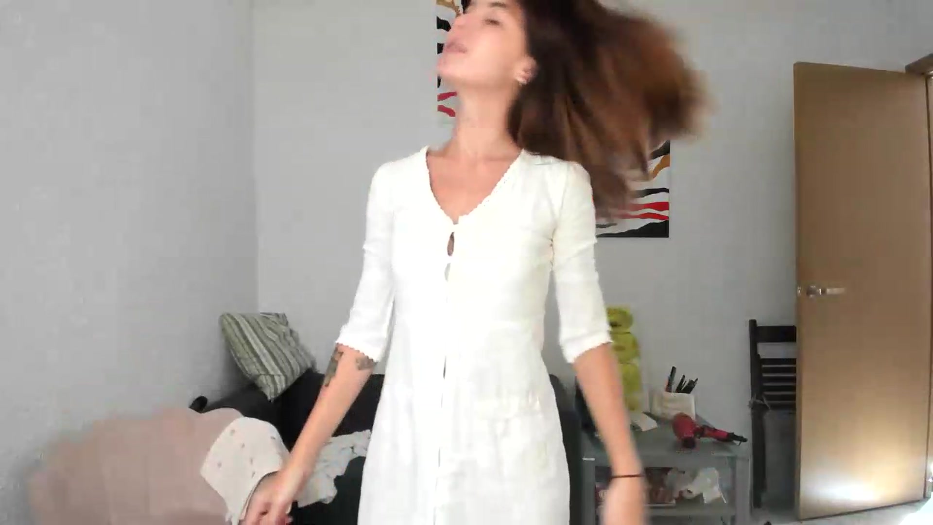 Gallery image thumbnail from AhahaGirl's myfreecams stream on, 08/19/2026, 15:54 image 3 of 20
