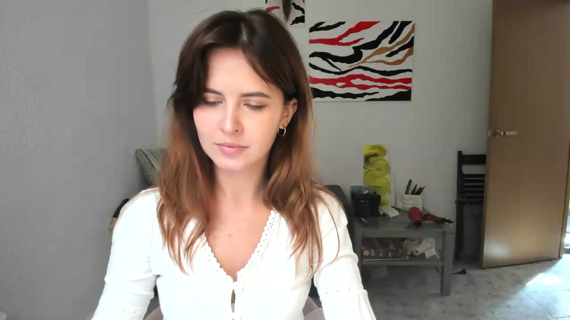 Gallery image thumbnail from AhahaGirl's myfreecams stream on, 08/19/2026, 15:54 image 13 of 20