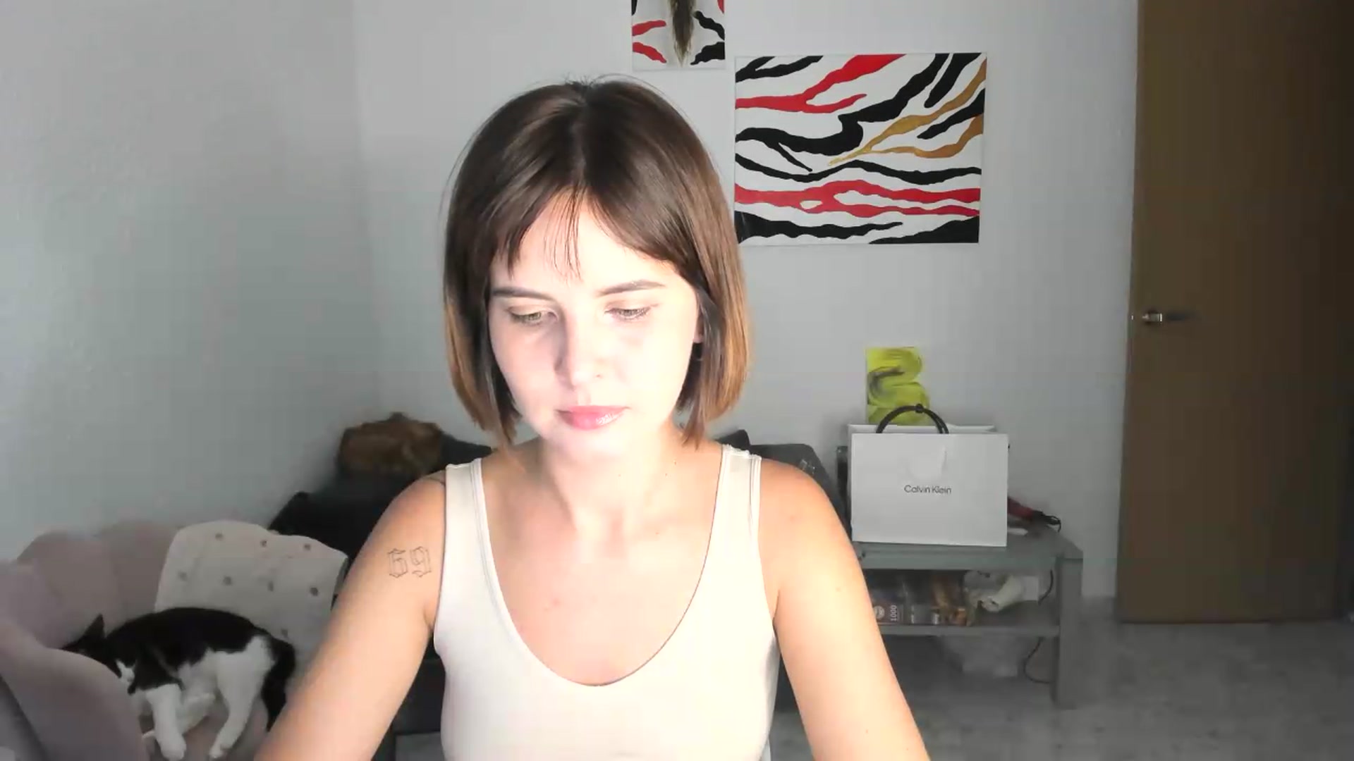 Gallery image thumbnail from AhahaGirl's myfreecams stream on, 08/24/2026, 21:25 image 17 of 20