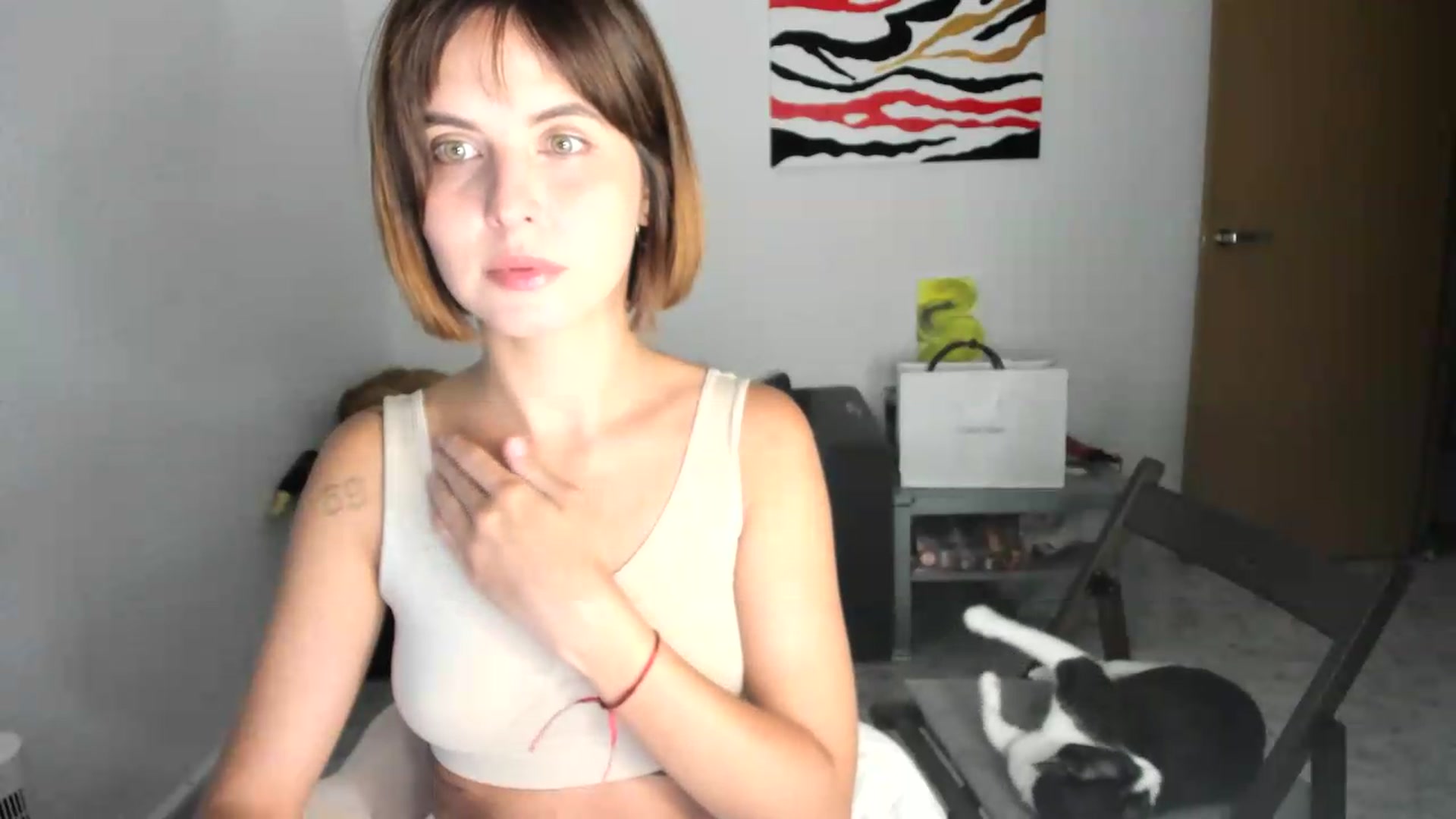 Gallery image thumbnail from AhahaGirl's myfreecams stream on, 08/24/2026, 21:25 image 19 of 20