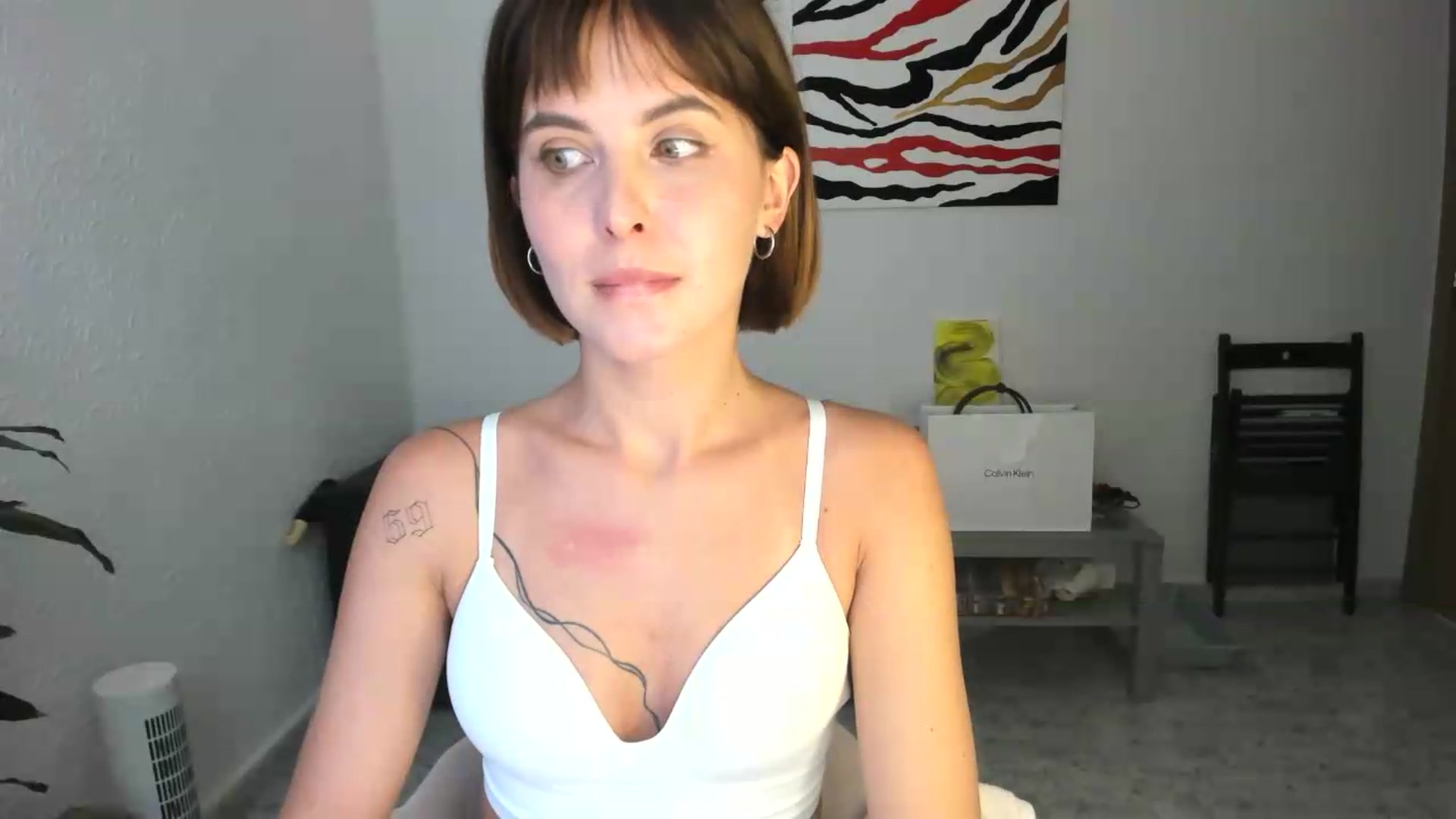 Gallery image thumbnail from AhahaGirl's myfreecams stream on, 08/25/2026, 16:01 image 6 of 20