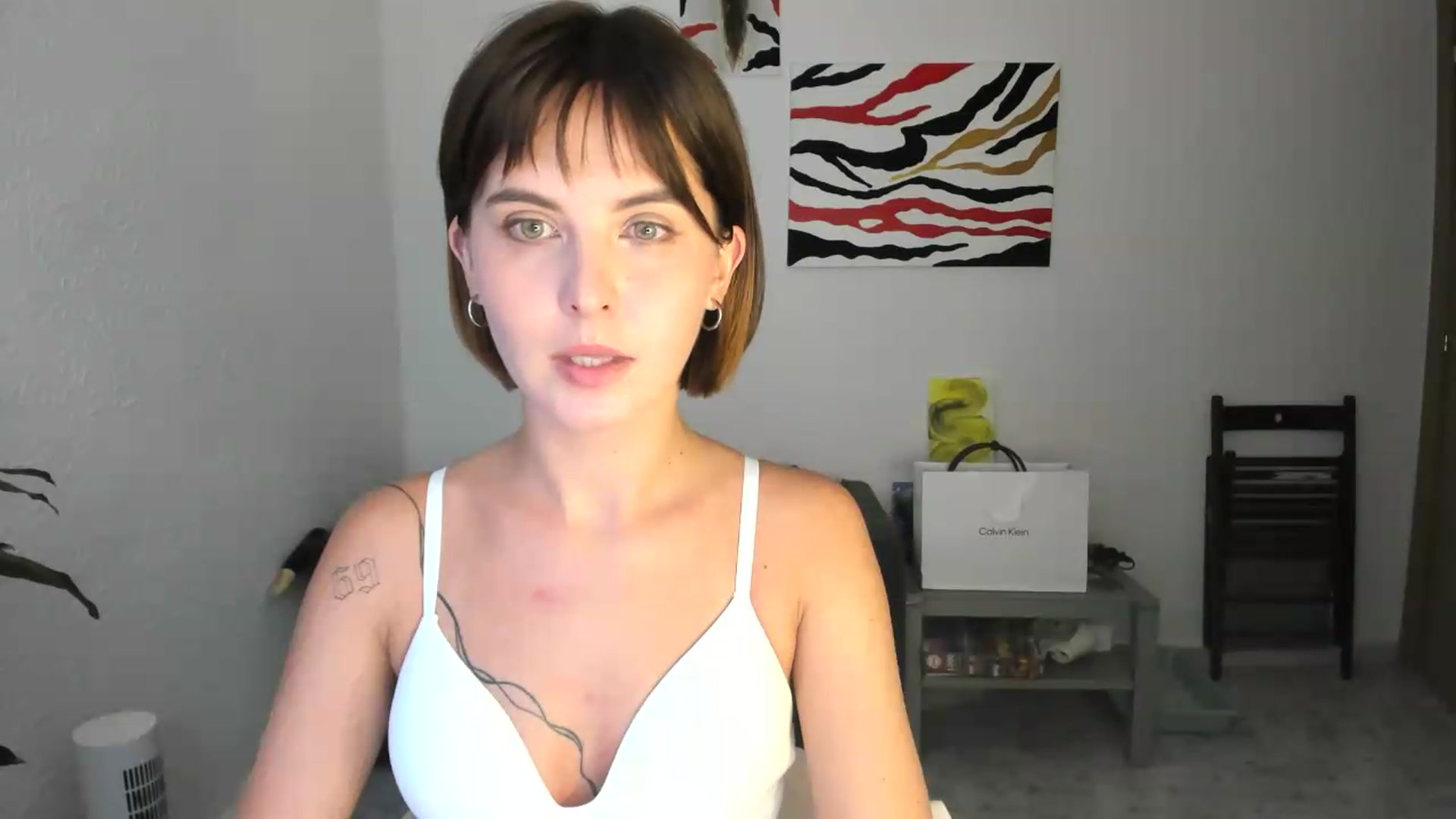 Gallery image thumbnail from AhahaGirl's myfreecams stream on, 08/25/2026, 16:34 image 13 of 20