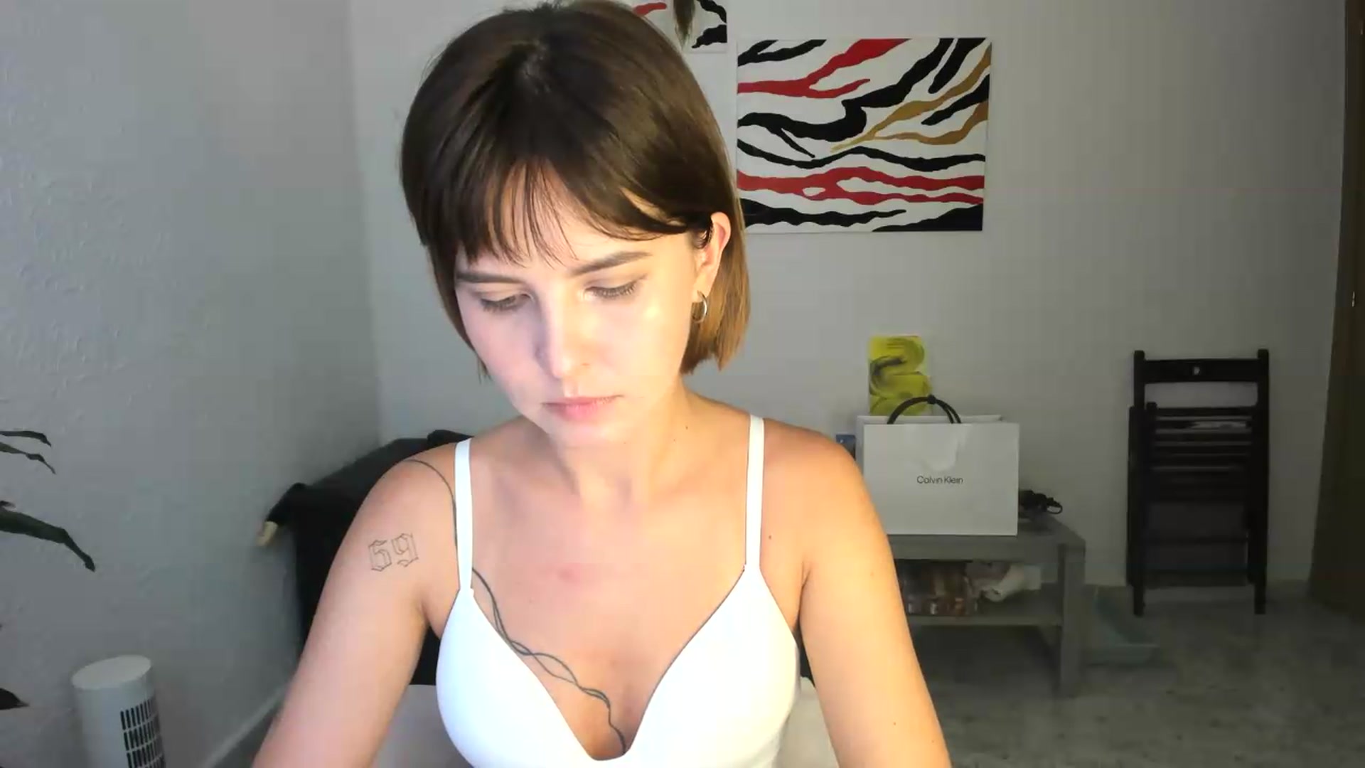 Gallery image thumbnail from AhahaGirl's myfreecams stream on, 08/25/2026, 16:34 image 8 of 20