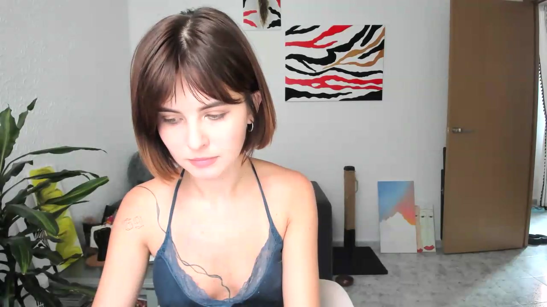 Gallery image thumbnail from AhahaGirl's myfreecams stream on, 08/28/2026, 15:20 image 10 of 20
